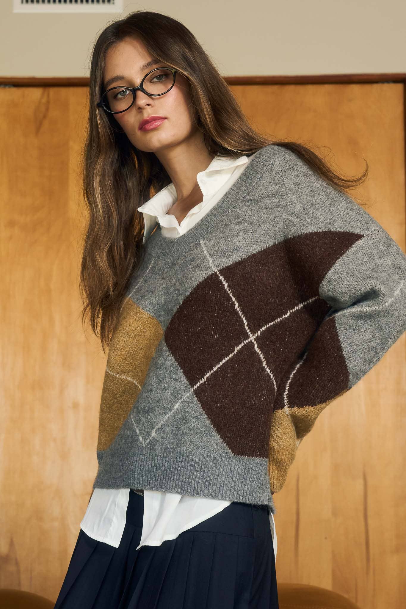 Argyle V-Neck Pullover Sweater