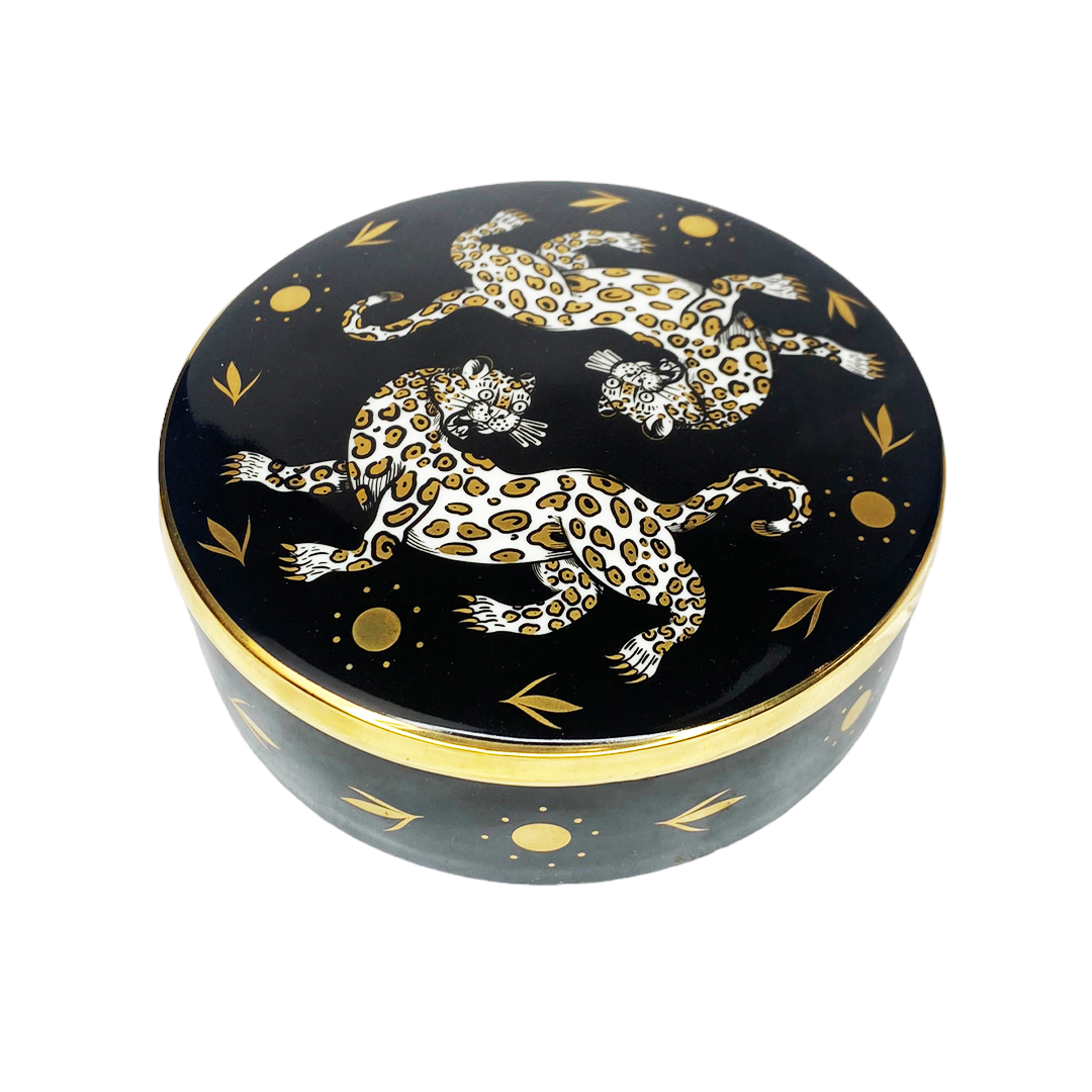 Leopard Horizon Ceramic Trinket Box front black | MILK MONEY milkmoney.co | white elephant gift ideas, gift, mother's day gift ideas, white elephant gift, gift shops near me, cute home decor, mother's day gift, cute home accents, handmade in USA, elegant home decor, luxury home, luxury gifts
Unique gifts, Best gifts for her, Gift ideas for him. Last-minute gifts
Cheap gift ideas, Gifts for women, Luxury gifts