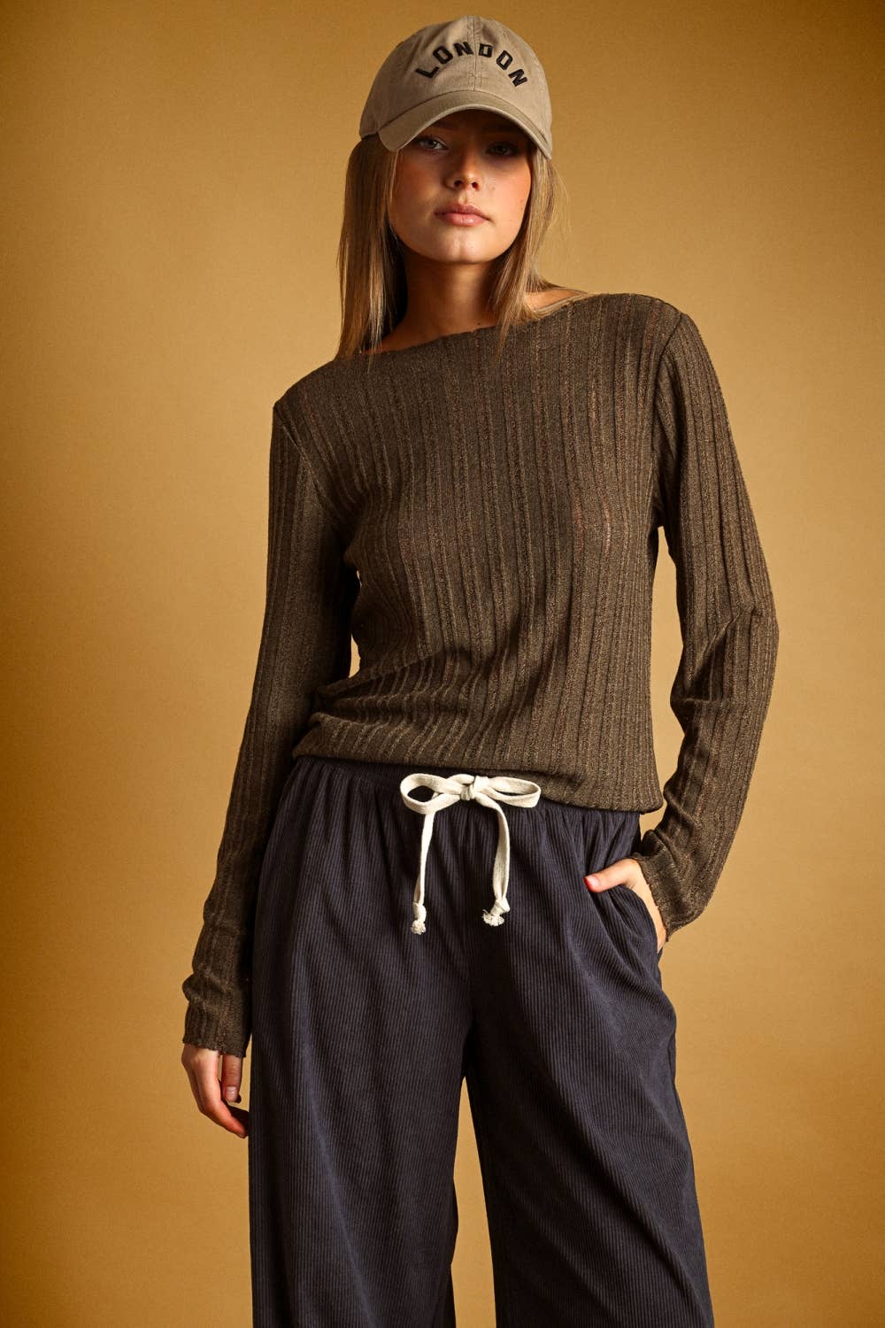 Long Sleeve Round Neck Knit Top