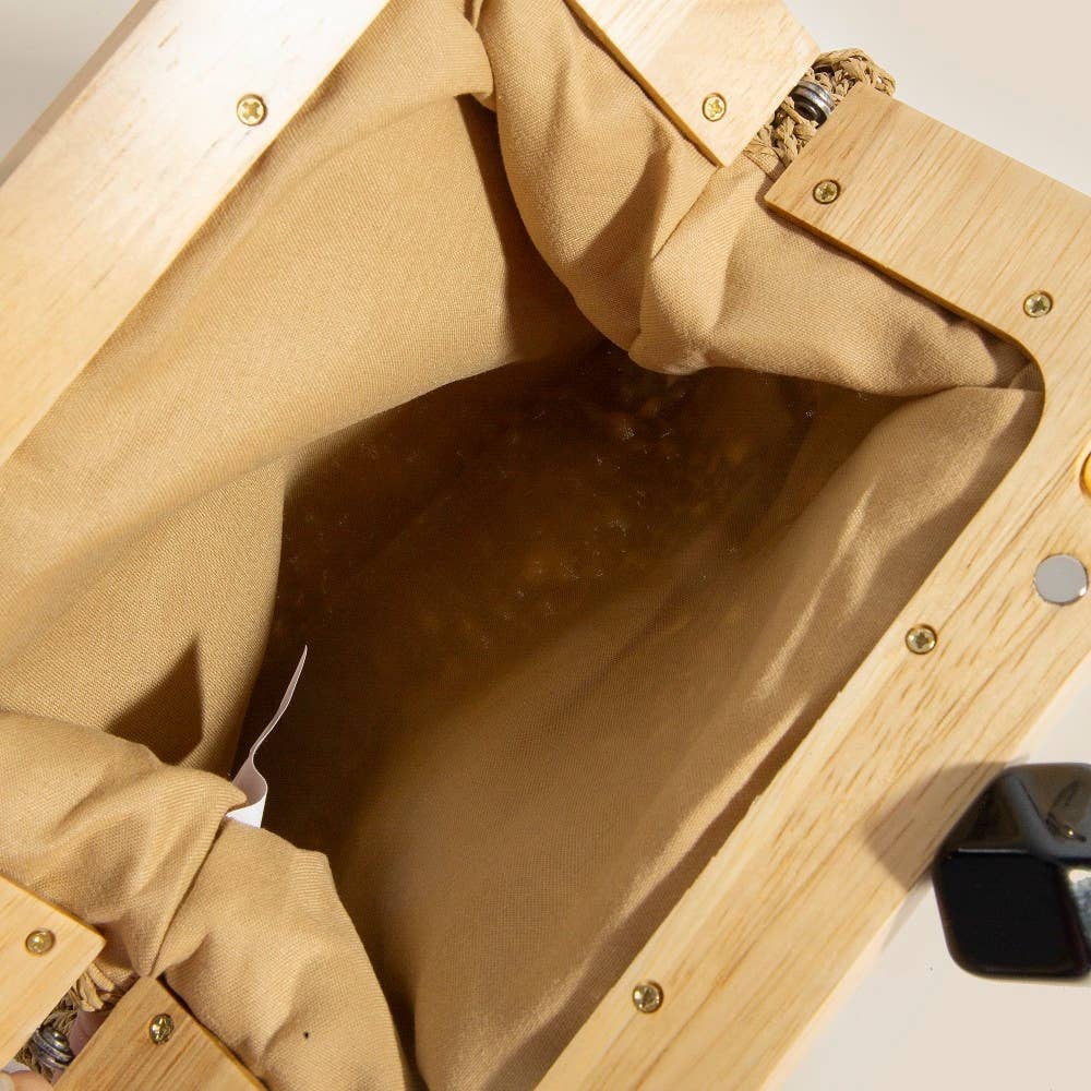 Geometric Clasp Wooden Frame Clutch