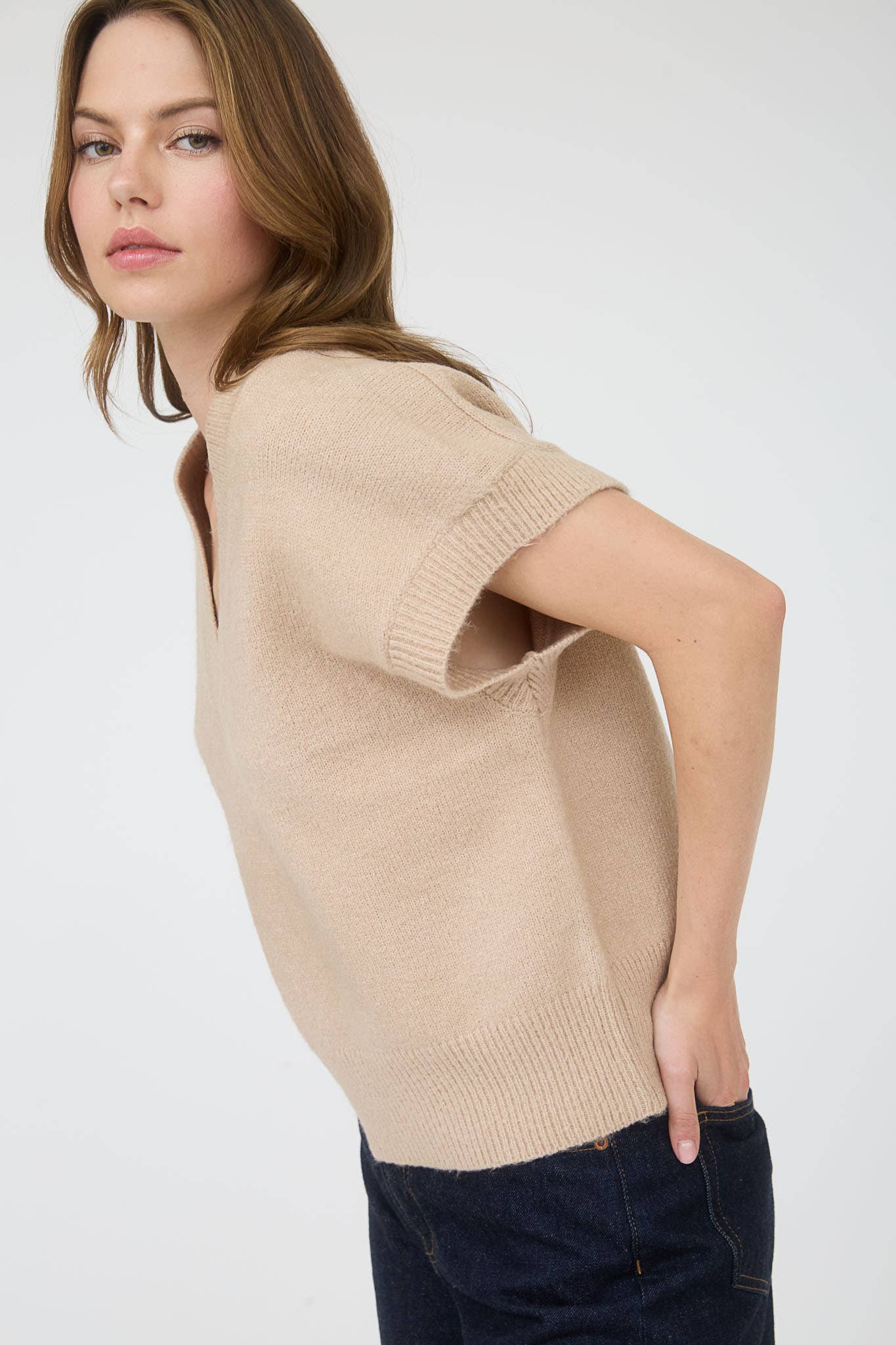 Cozy V-Neck Sleeveless Sweater