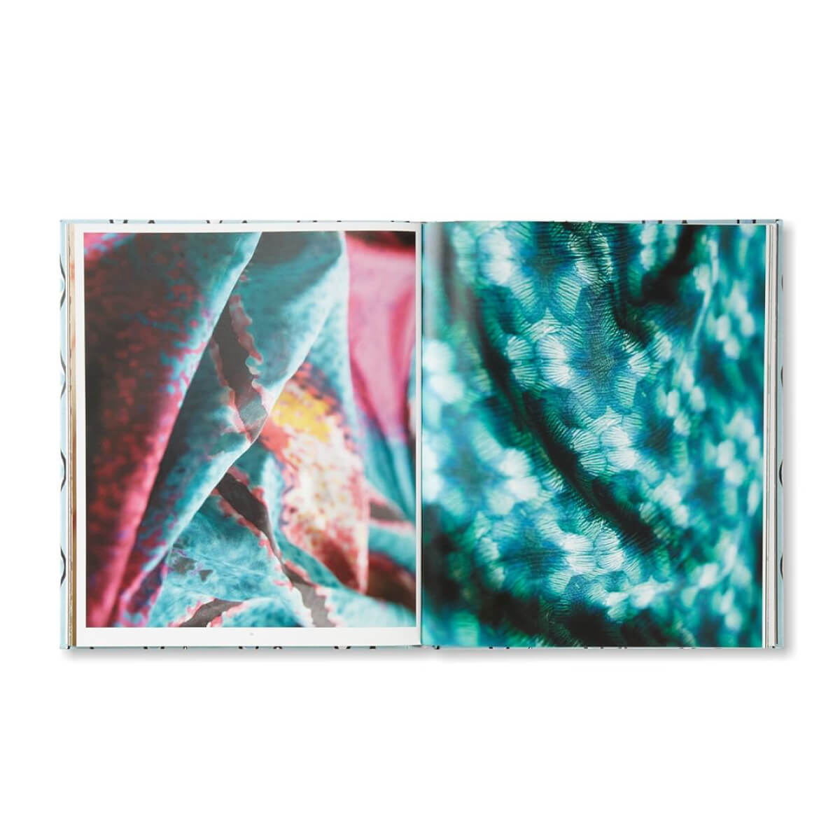 Allegra Hicks: An Eye for Design Coffee Table Book inside | MILK MONEY milkmoney.co | white elephant gift ideas, gift, mother's day gift ideas, white elephant gift, gift shops near me, cute home decor, mother's day gift, cute home accents, handmade in USA, elegant home decor, luxury home, luxury gifts
Unique gifts, Best gifts for her, Gift ideas for him. Last-minute gifts
Cheap gift ideas, Gifts for women, Luxury gifts