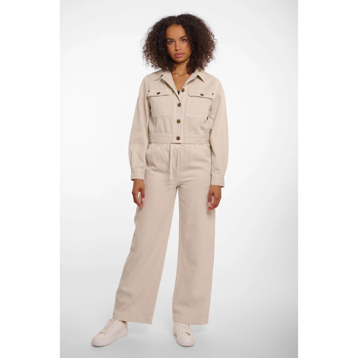 Arizona Denim Jacket birch front | MILK MONEY milkmoney.co | cute jackets for women. cute coats. cool jackets for women. stylish jackets for women. trendy jackets for women. trendy womens coats.