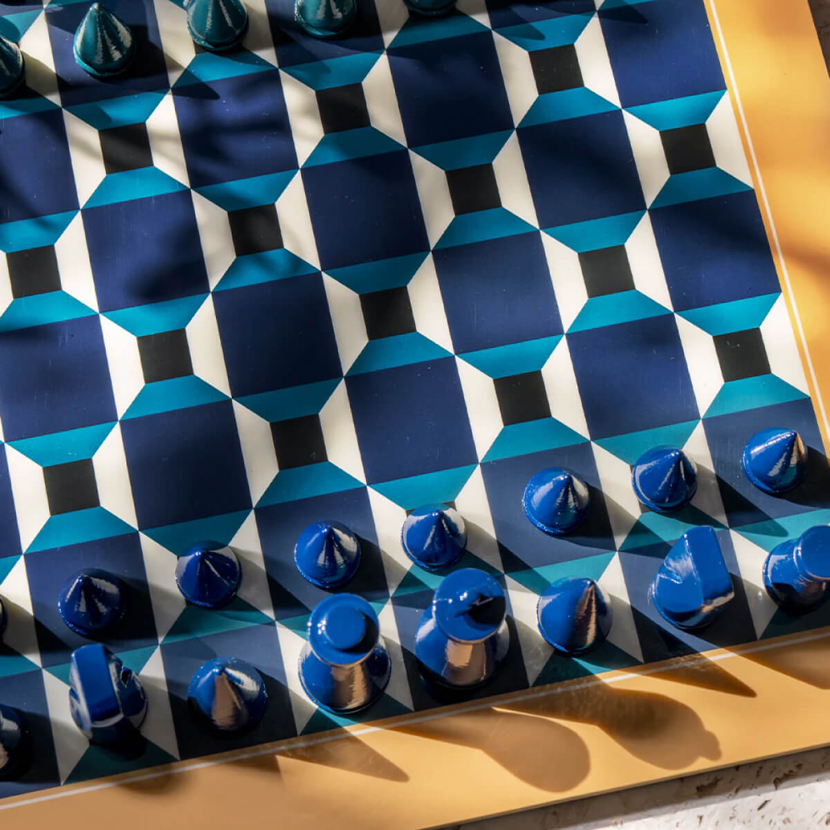 Athena Lacquered Chess Set