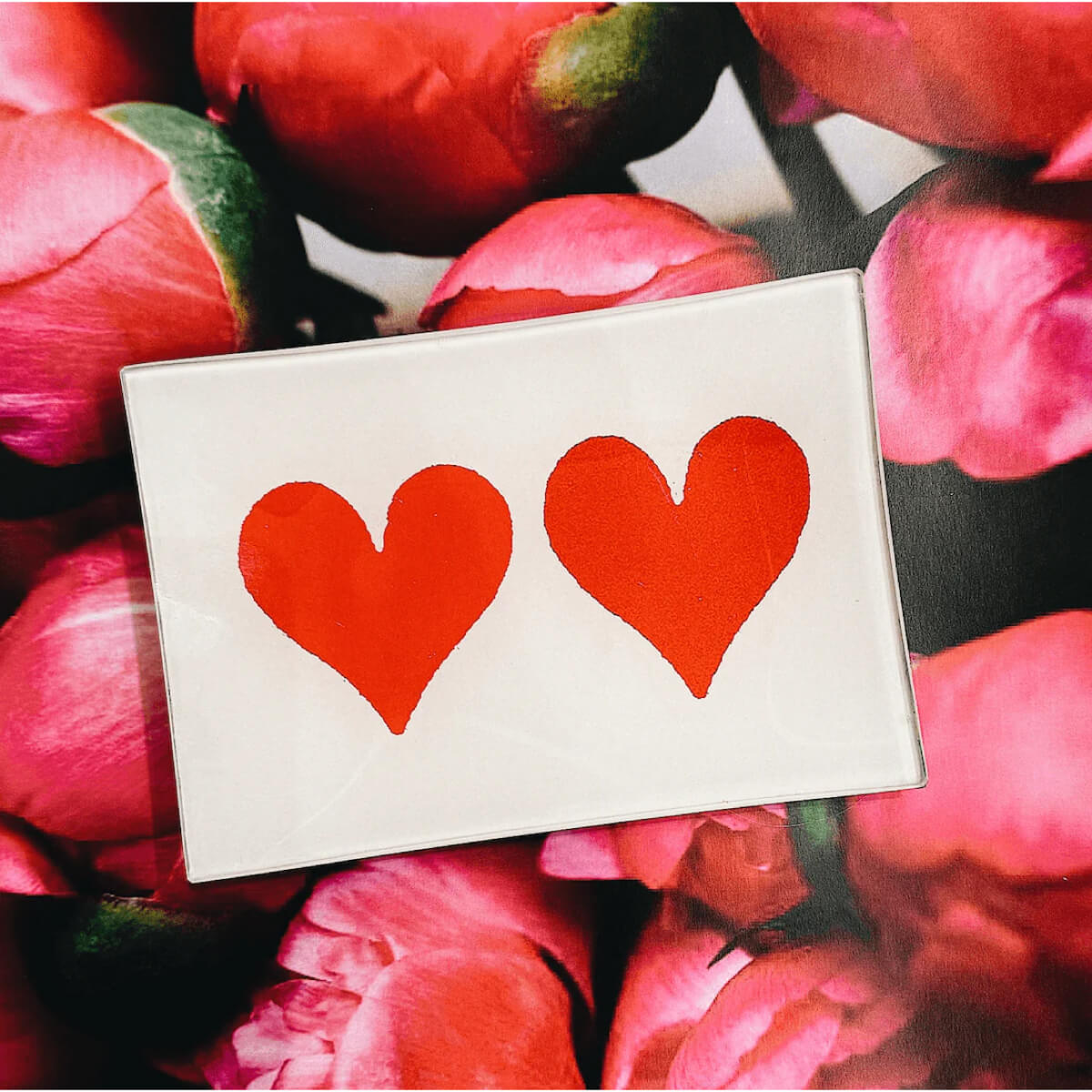 Ben's Garden Pair of Hearts Decoupage Glass Tray front red | MILK MONEY milkmoney.co | Home decor online, Modern home decor, Luxury home furnishings, Best home decor, Home accessories for sale, Living room furniture sets, Kitchen decor ideas, Wall art for home, Bathroom accessories, Vintage home decor, Minimalist home decor