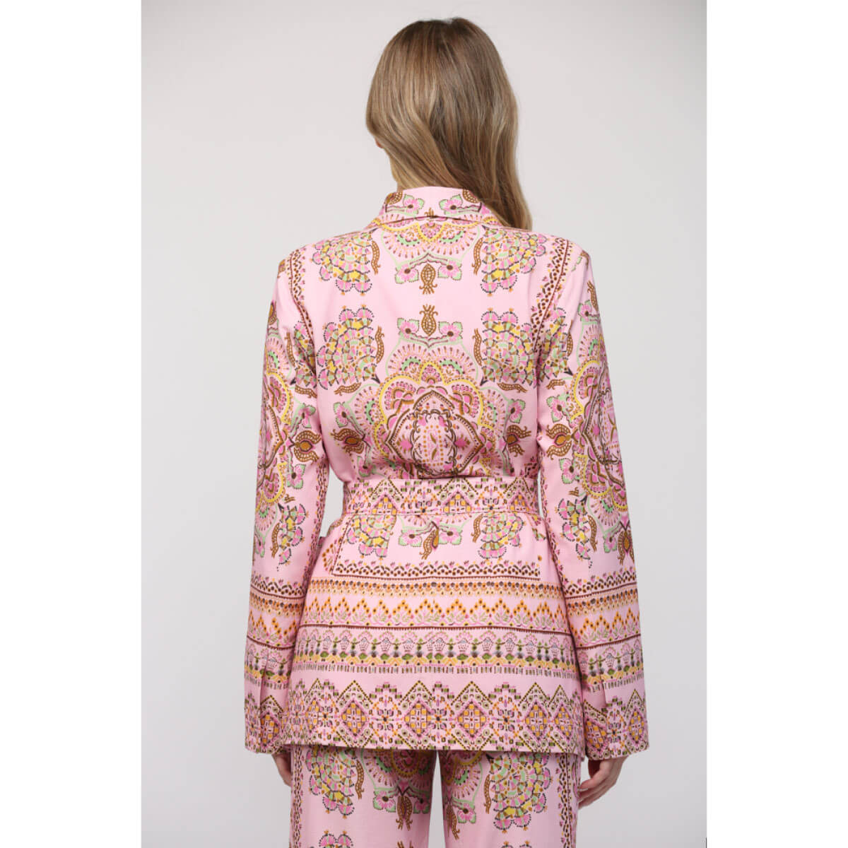 Border Print Linen Tie Waist Blazer pink back | MILK MONEY milkmoney.co | cute clothes for women. womens online clothing. trendy online clothing stores. womens casual clothing online. trendy clothes online. trendy women's clothing online. ladies online clothing stores. trendy women's clothing stores. cute female clothes.