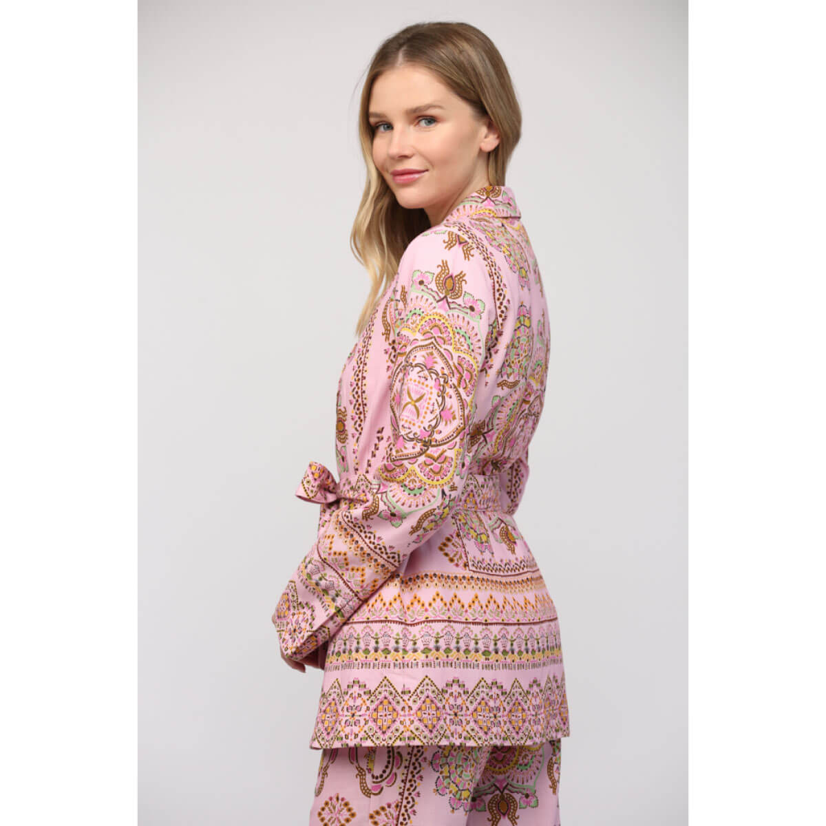 Border Print Linen Tie Waist Blazer pink side | MILK MONEY milkmoney.co | cute clothes for women. womens online clothing. trendy online clothing stores. womens casual clothing online. trendy clothes online. trendy women's clothing online. ladies online clothing stores. trendy women's clothing stores. cute female clothes.