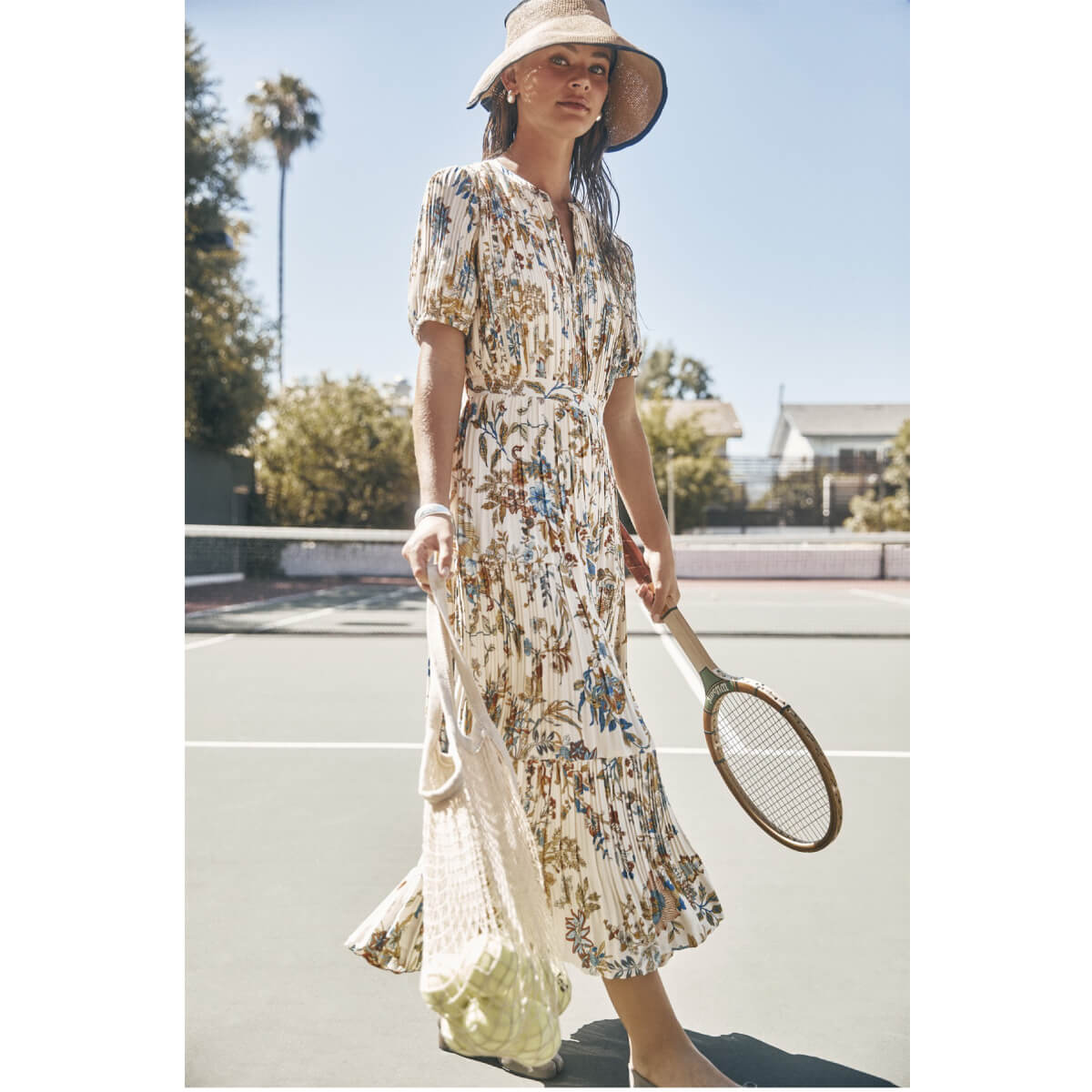 Botanical Print Pleated Maxi Dress life | MILK MONEY milkmoney.co | cute clothes for women. womens online clothing. trendy online clothing stores. womens casual clothing online. trendy clothes online. trendy women's clothing online. ladies online clothing stores. trendy women's clothing stores. cute female clothes.