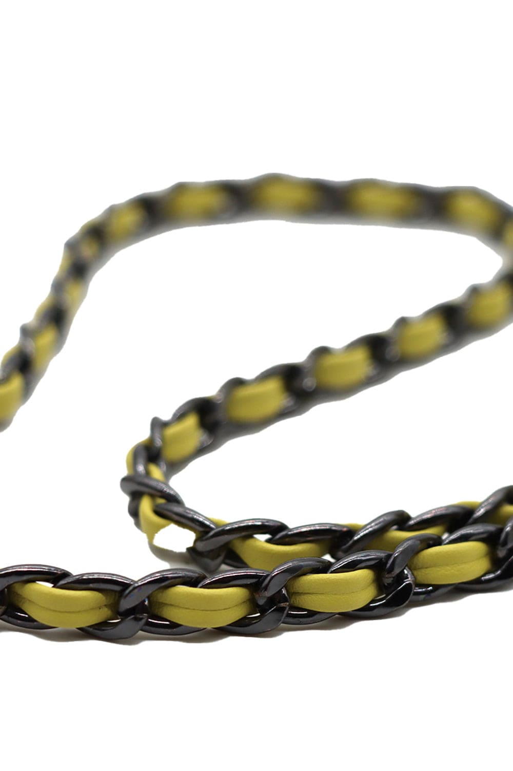 Braided Faux Leather Mini Tote Bag lime chain detail | MILK MONEY milkmoney.co | women's accessories. cute accessories. trendy accessories. cute accessories for girls. ladies accessories. women's fashion accessories.