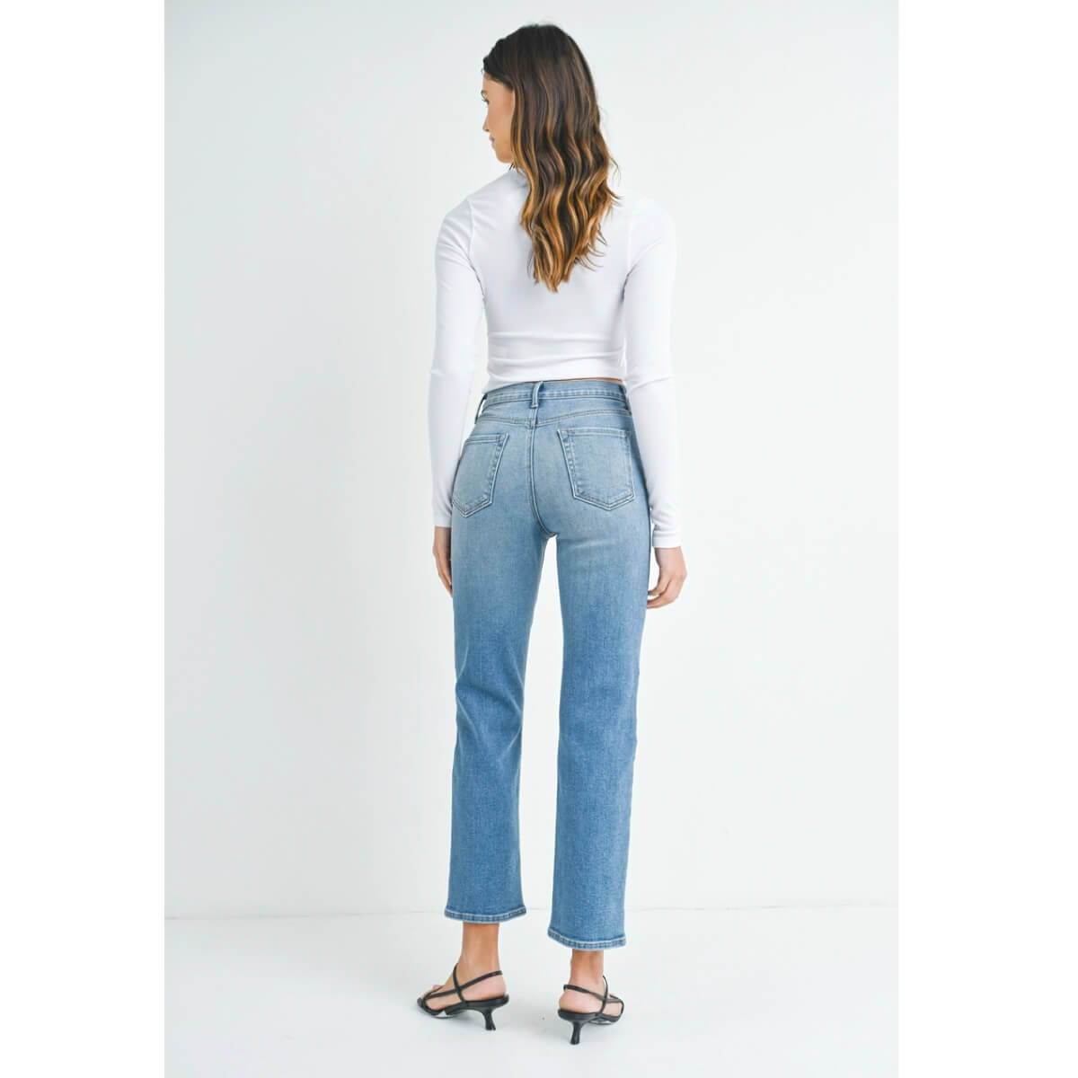 Classic High Rise Straight Leg Jean blur back | MILK MONEY milkmoney.co | cute clothes for women. womens online clothing. trendy online clothing stores. womens casual clothing online. trendy clothes online. trendy women's clothing online. ladies online clothing stores. trendy women's clothing stores. cute female clothes.