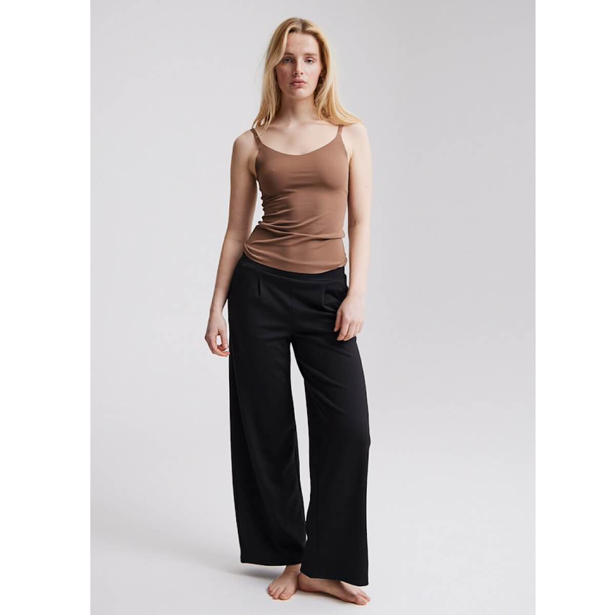 Classic Kate Trousers black front | MILK MONEY milkmoney.co | cute pants for women. cute trendy pants.