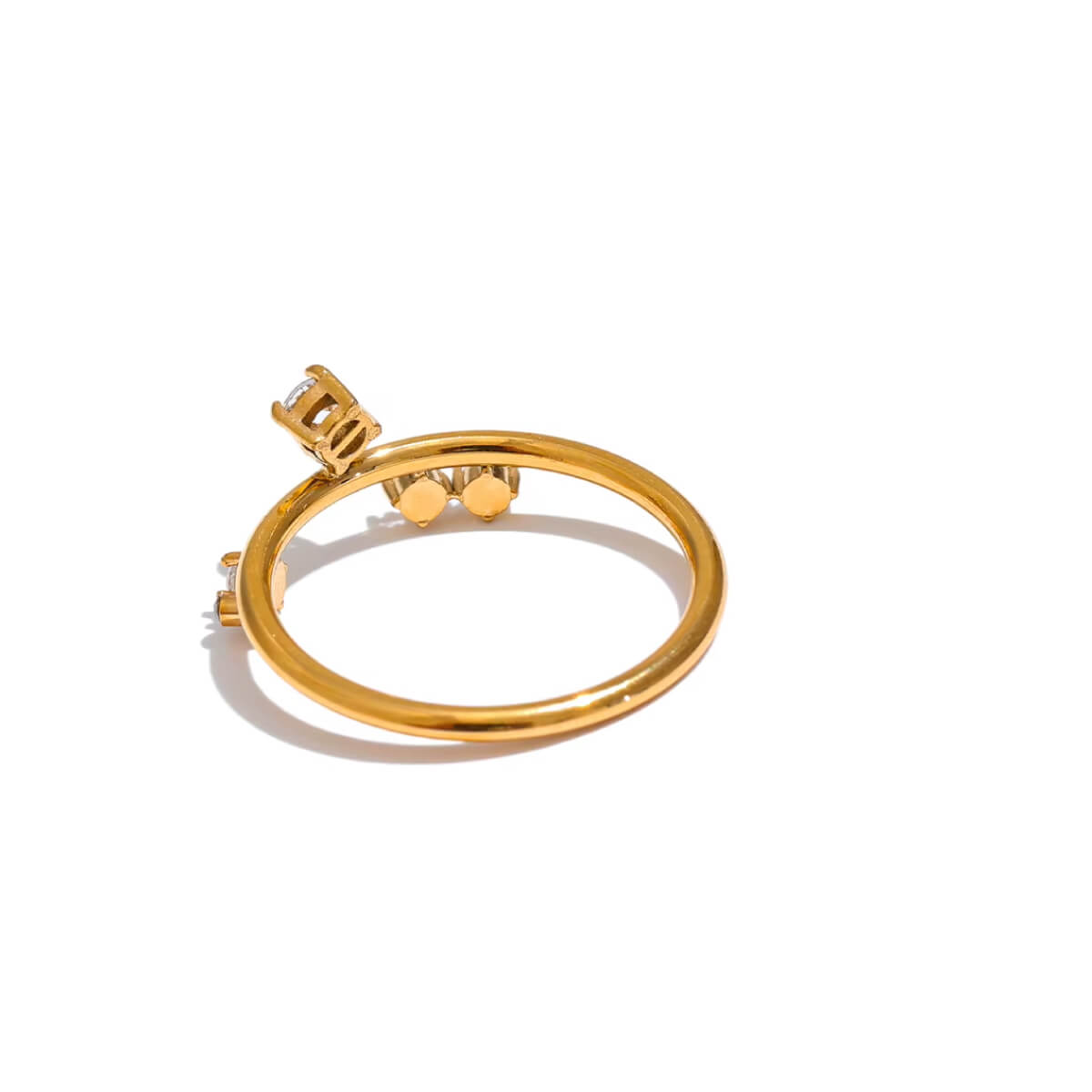 Crystal Cluster Ring gold | MILK MONEY milkmoney.co | cute rings, simple rings, casual rings, simple rings for women, trendy rings, cute rings for women, cute cheap rings, casual rings for women