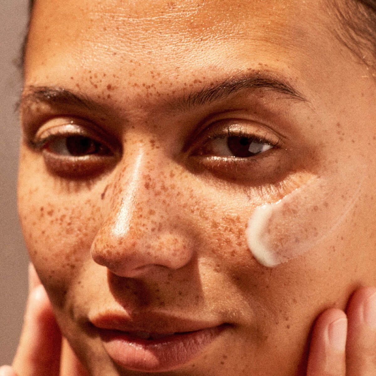 Dune The Mug Guard SPF 30 front | MILK MONEY milkmoney.co | natural skin care products. organic skin care. clean beauty products. organic skin care products. natural skincare. vegan skincare. organic skincare. organic beauty products. vegan cruelty free skincare. vegan skincare products