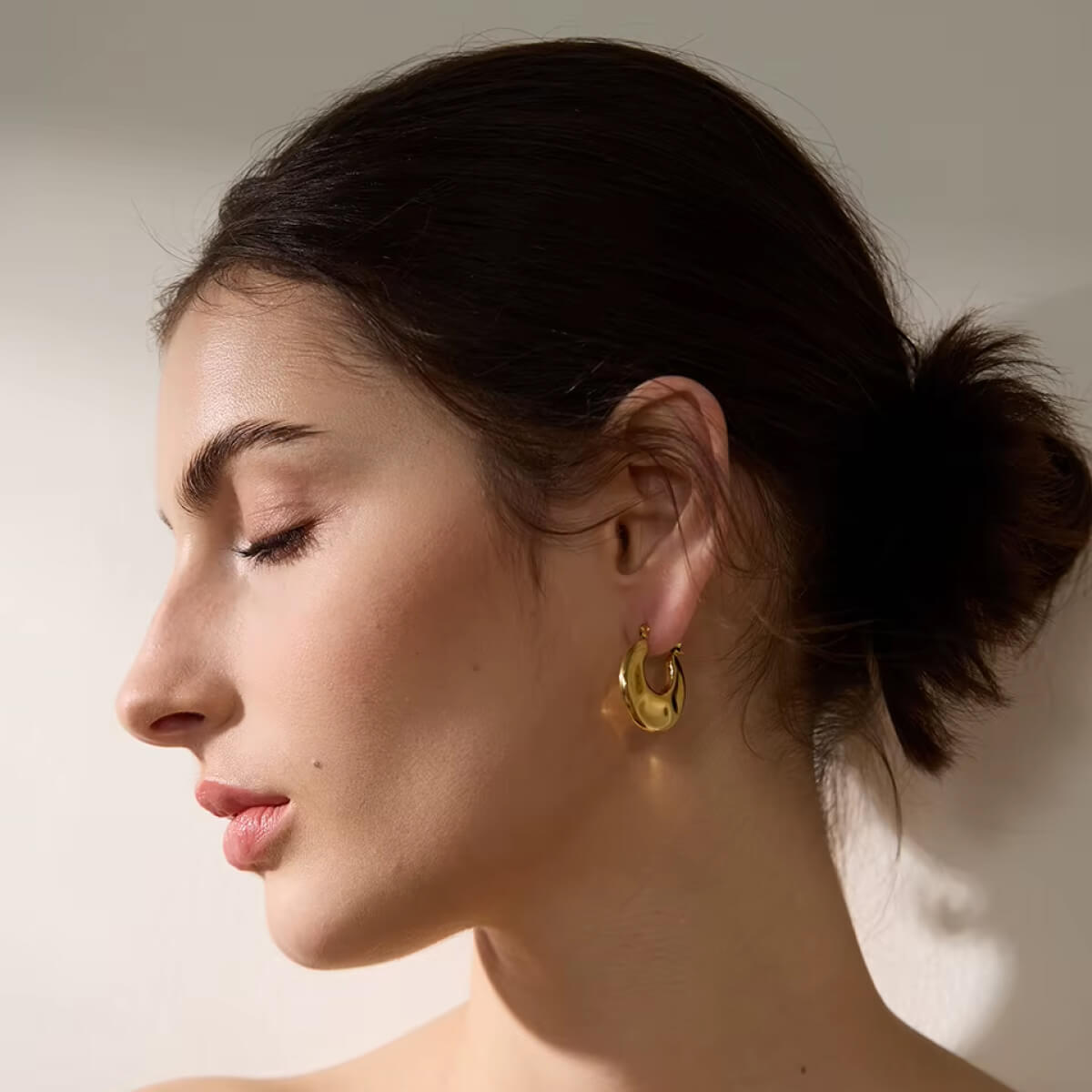 Gradual Flat Hoop Earrings