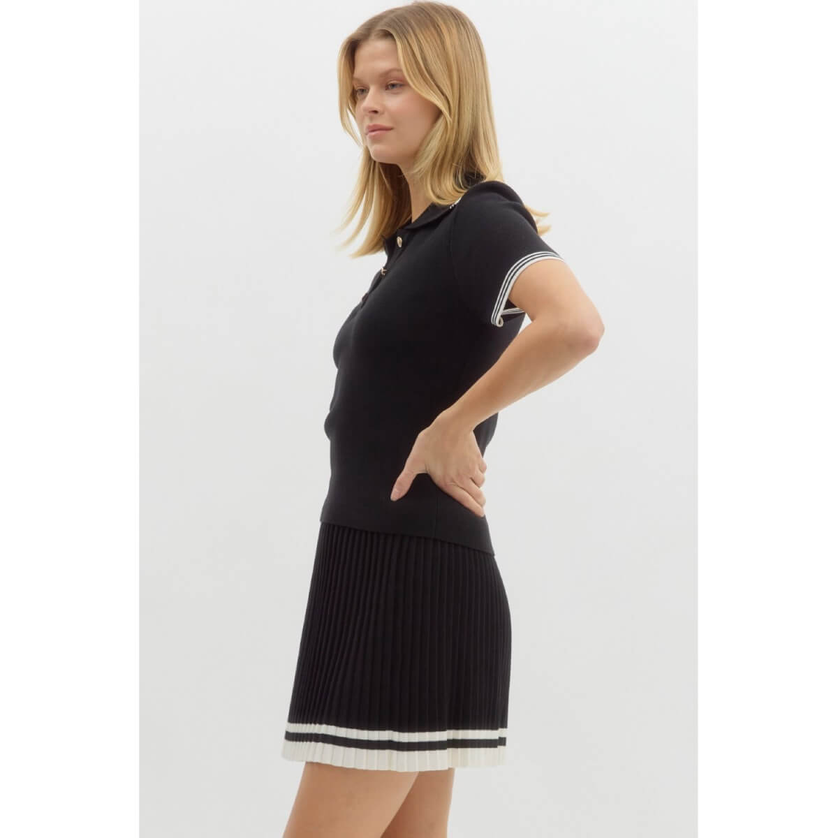 Knit Short Sleeve Polo Top black side | MILK MONEY milkmoney.co | cute tops for women. trendy tops for women. cute blouses for women. stylish tops for women. pretty womens tops.