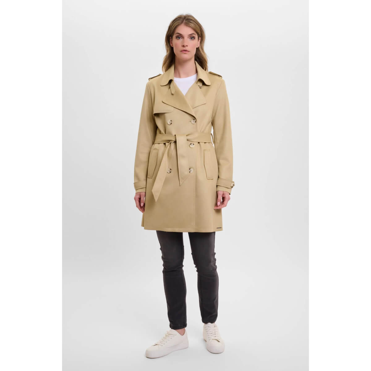 Kyona Trenchcoat desert front | MILK MONEY milkmoney.co | cute jackets for women. cute coats. cool jackets for women. stylish jackets for women. trendy jackets for women. trendy womens coats.