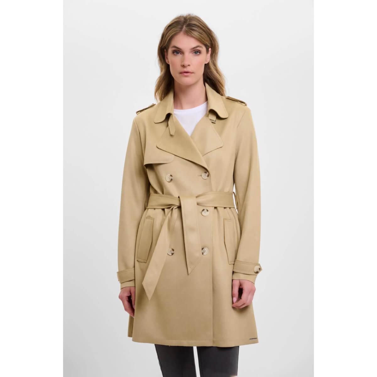 Kyona Trenchcoat desert front | MILK MONEY milkmoney.co | cute jackets for women. cute coats. cool jackets for women. stylish jackets for women. trendy jackets for women. trendy womens coats.