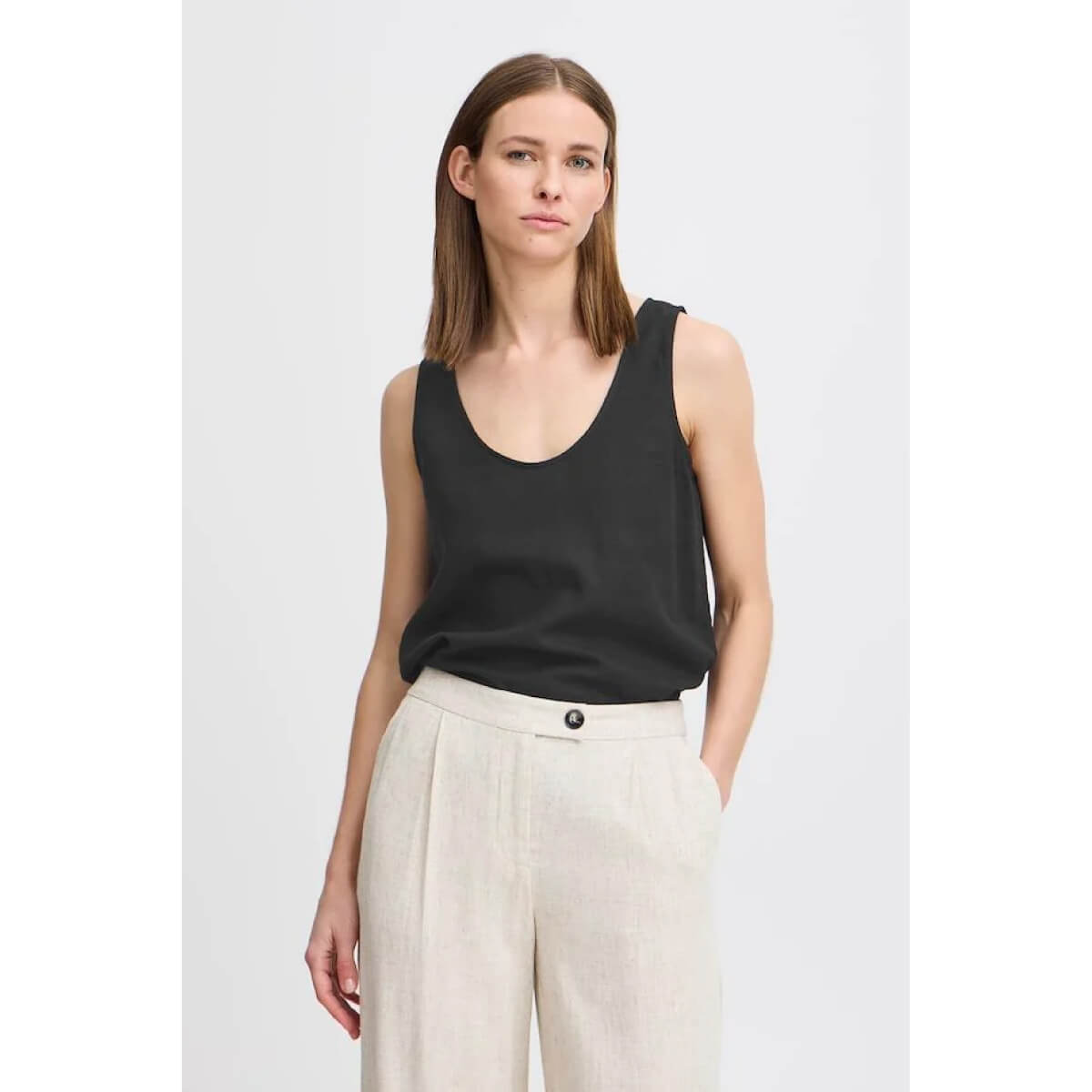 Linen Tank Top black front | MILK MONEY milkmoney.co | cute tops for women. trendy tops for women. cute blouses for women. stylish tops for women. pretty womens tops.