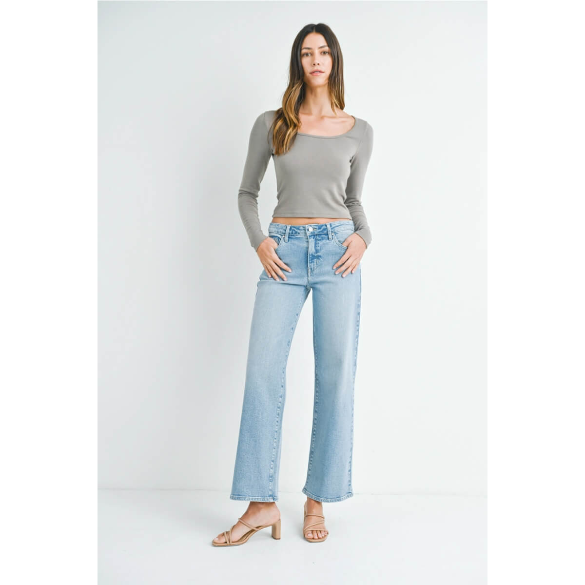 Mid-Rise Slim Wide Leg Jean lt wash front | MILK MONEY milkmoney.co | cute clothes for women. womens online clothing. trendy online clothing stores. womens casual clothing online. trendy clothes online. trendy women's clothing online. ladies online clothing stores. trendy women's clothing stores. cute female clothes.