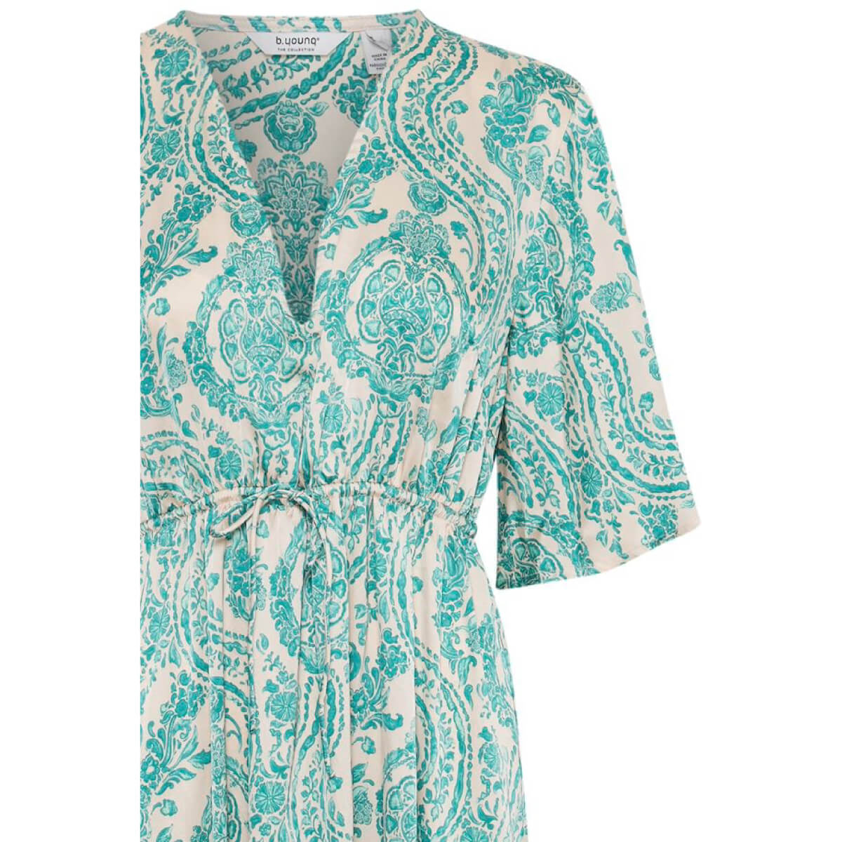 Paisley Print Maxi Dress green detail | MILK MONEY milkmoney.co | cute clothes for women. womens online clothing. trendy online clothing stores. womens casual clothing online. trendy clothes online. trendy women's clothing online. ladies online clothing stores. trendy women's clothing stores. cute female clothes.