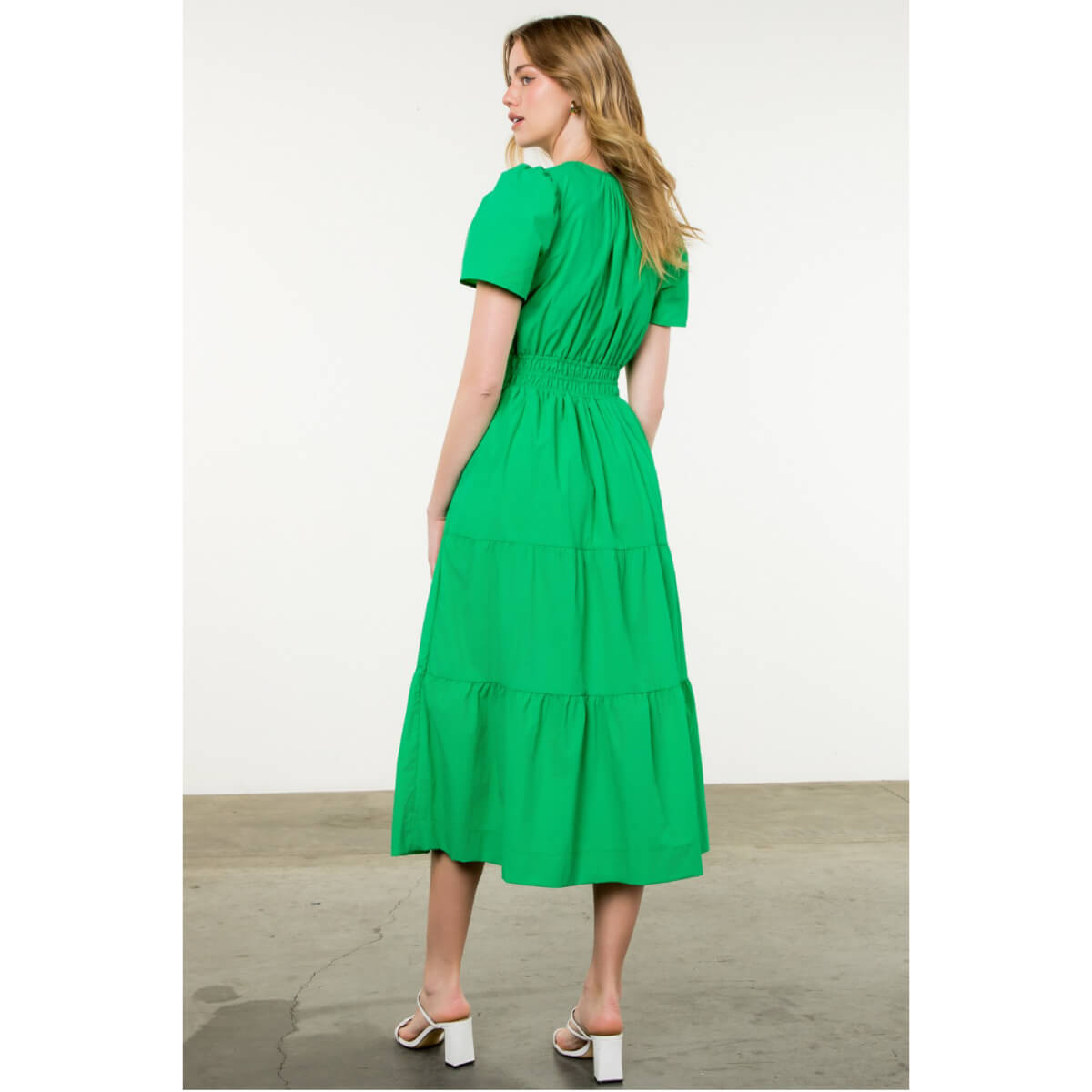 Poplin Tiered Maxi Dress green back | MILK MONEY milkmoney.co | cute clothes for women. womens online clothing. trendy online clothing stores. womens casual clothing online. trendy clothes online. trendy women's clothing online. ladies online clothing stores. trendy women's clothing stores. cute female clothes.