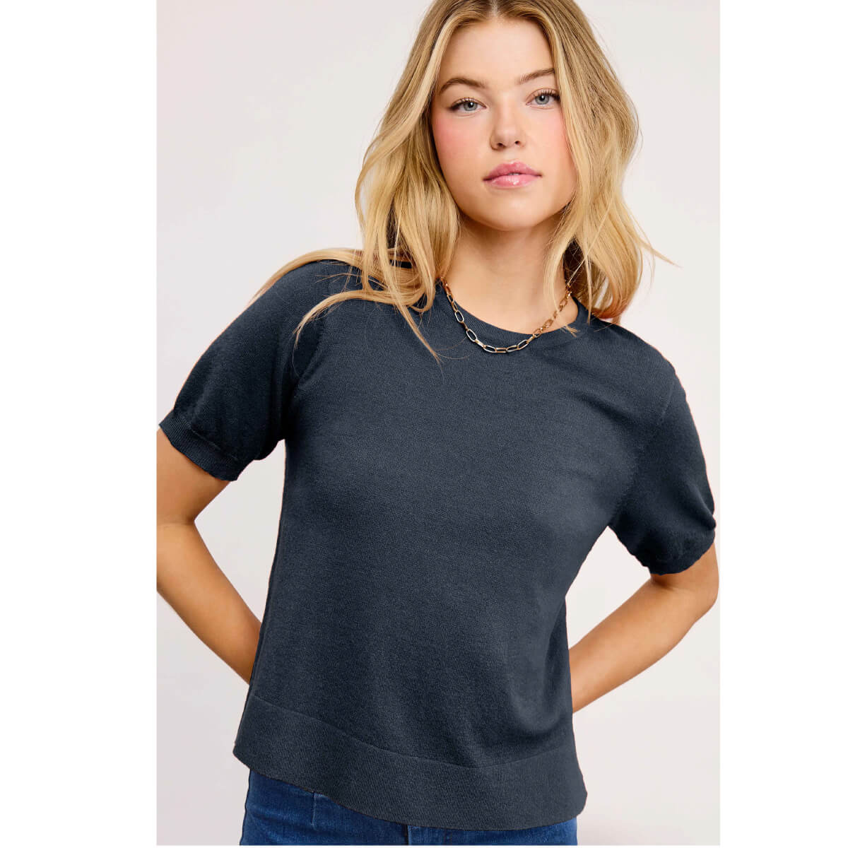 Puffy Sleeve Basic Crew Neck Knit Top navy front | MILK MONEY milkmoney.co | cute clothes for women. womens online clothing. trendy online clothing stores. womens casual clothing online. trendy clothes online. trendy women's clothing online. ladies online clothing stores. trendy women's clothing stores. cute female clothes.