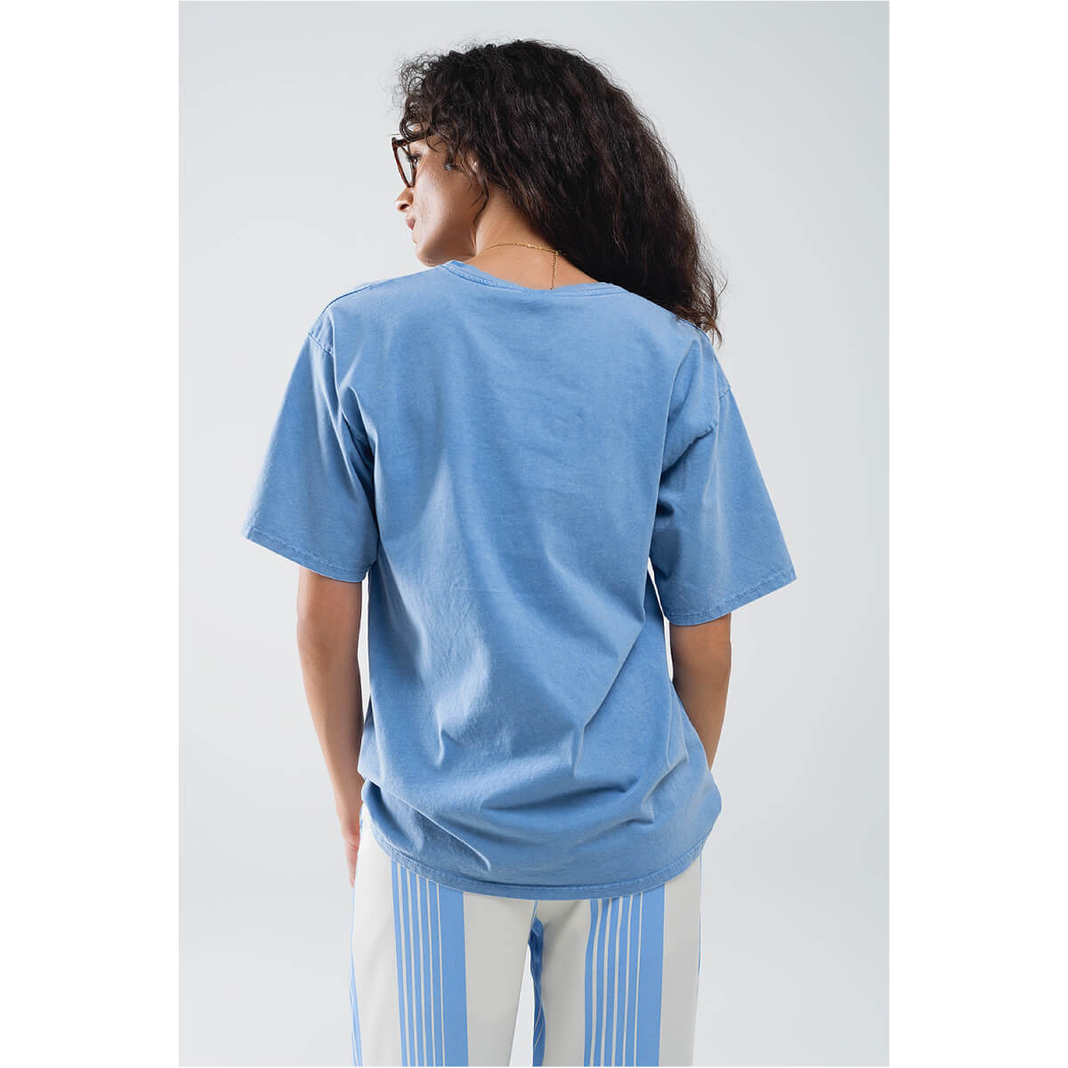 Relaxed Manhattan Graphic T-Shirt blue back | MILK MONEY milkmoney.co | cute clothes for women. womens online clothing. trendy online clothing stores. womens casual clothing online. trendy clothes online. trendy women's clothing online. ladies online clothing stores. trendy women's clothing stores. cute female clothes.
