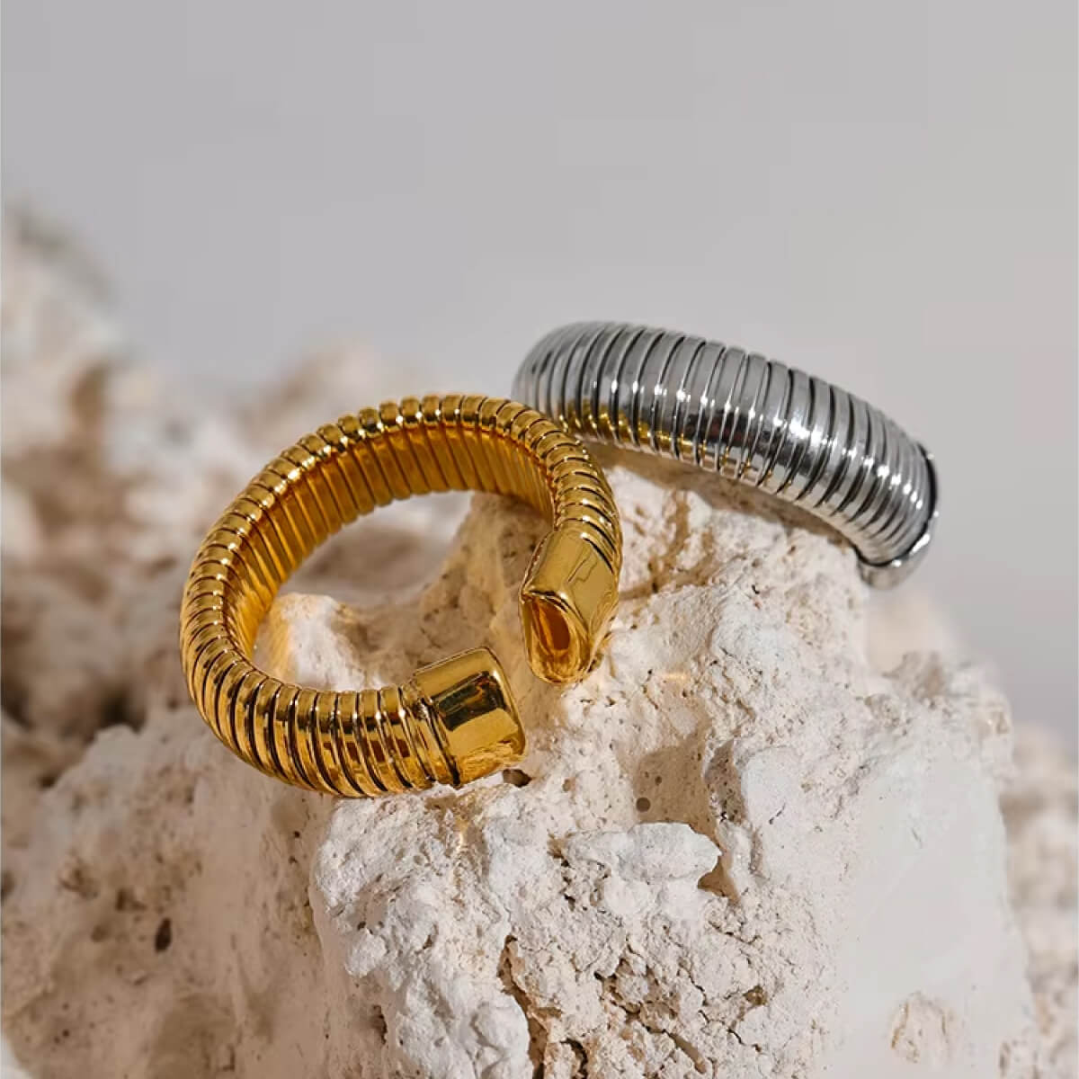 Ribbed Elastic Open Ring silver front | MILK MONEY milkmoney.co | cute rings, simple rings, casual rings, simple rings for women, trendy rings, cute rings for women, cute cheap rings, casual rings for women