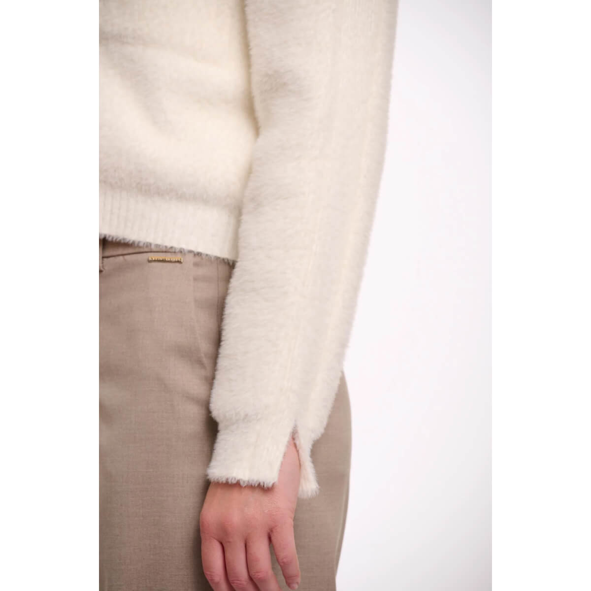 Rino & Pelle Isarea Cardigan white detail | MILK MONEY milkmoney.co | cute sweaters for women, cute knit sweaters, cute pullover sweaters