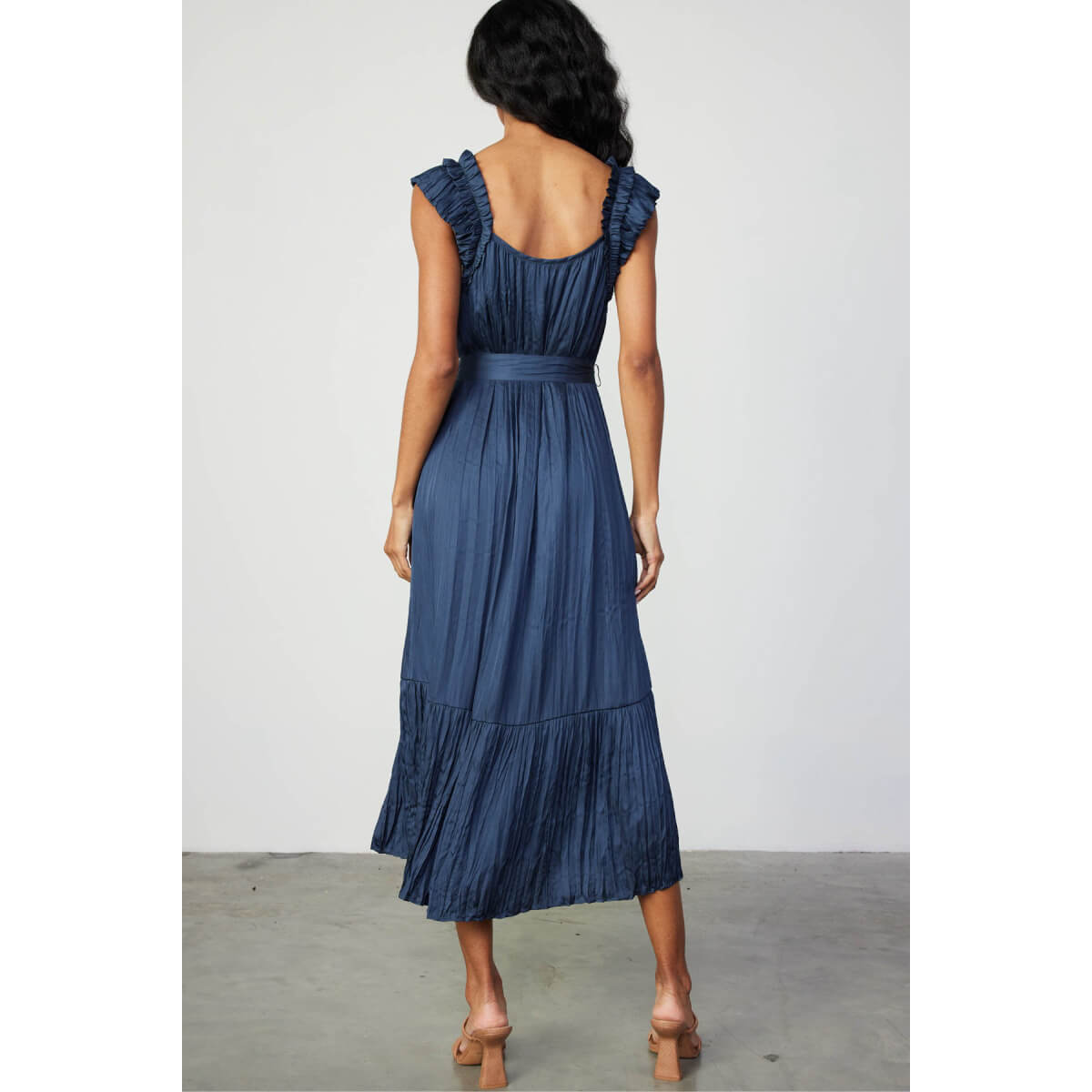 Ruffled Sleeve Crinkle Midi Dress navy bacj | MILK MONEY milkmoney.co | cute clothes for women. womens online clothing. trendy online clothing stores. womens casual clothing online. trendy clothes online. trendy women's clothing online. ladies online clothing stores. trendy women's clothing stores. cute female clothes.