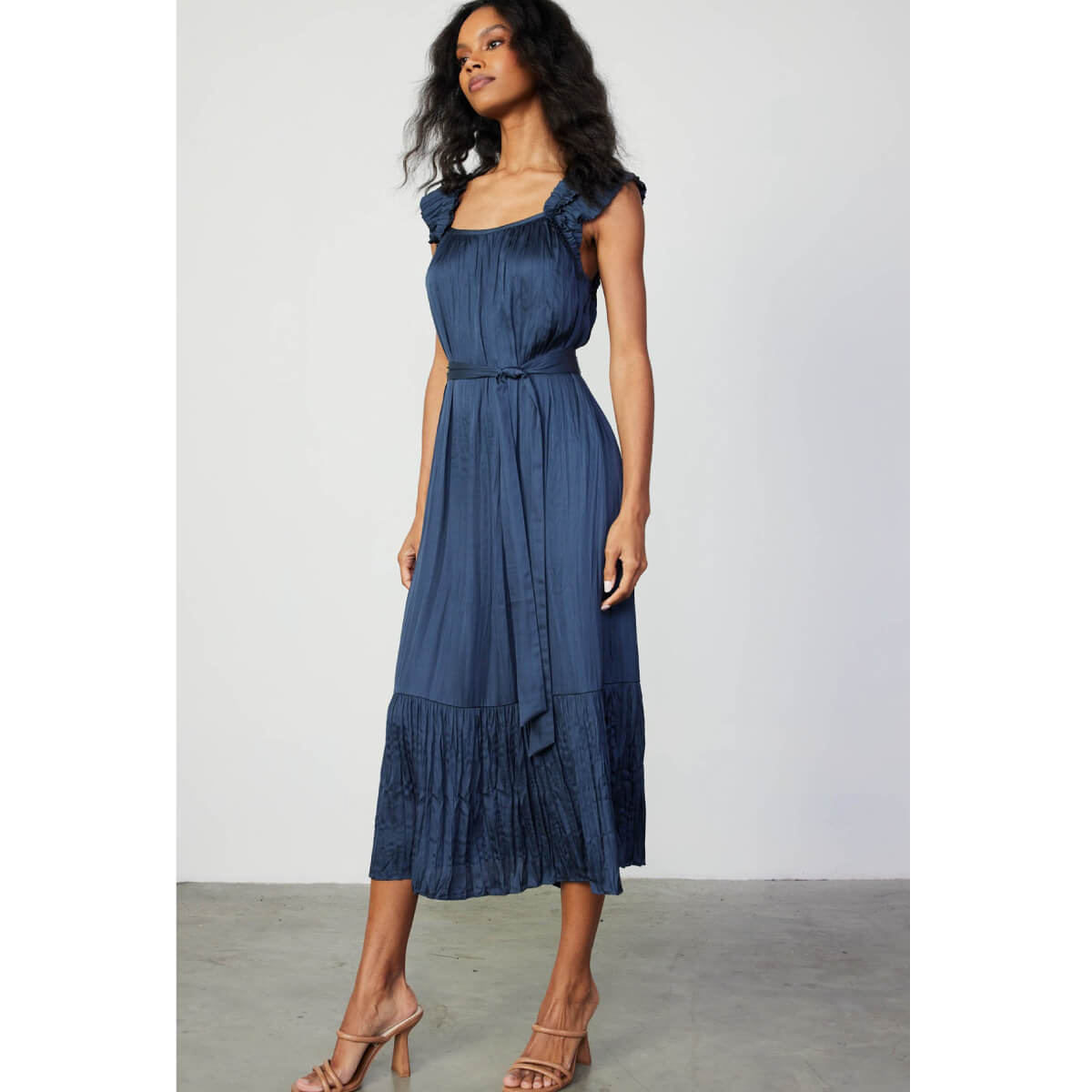 Ruffled Sleeve Crinkle Midi Dress navy front | MILK MONEY milkmoney.co | cute clothes for women. womens online clothing. trendy online clothing stores. womens casual clothing online. trendy clothes online. trendy women's clothing online. ladies online clothing stores. trendy women's clothing stores. cute female clothes.