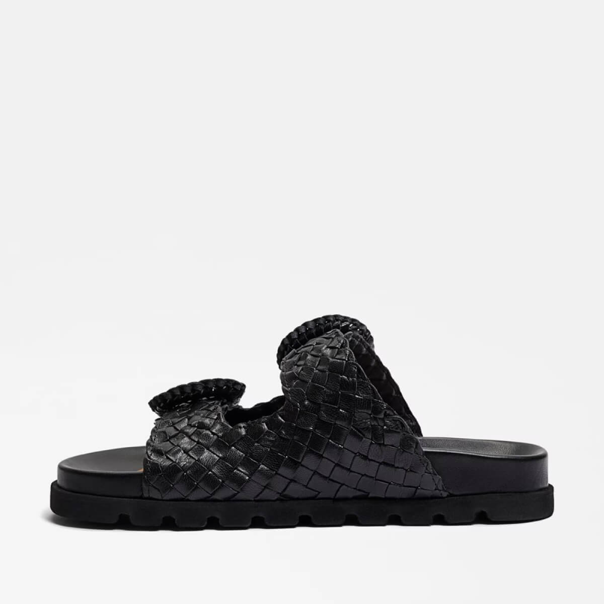 Sam Edelman Tiffanie Slide Sandal black front | MILK MONEY milkmoney.co | cute sandals for women. cute slides for women. trendy womens sandals. women sandals online. pretty sandals for women. cute slides womens.