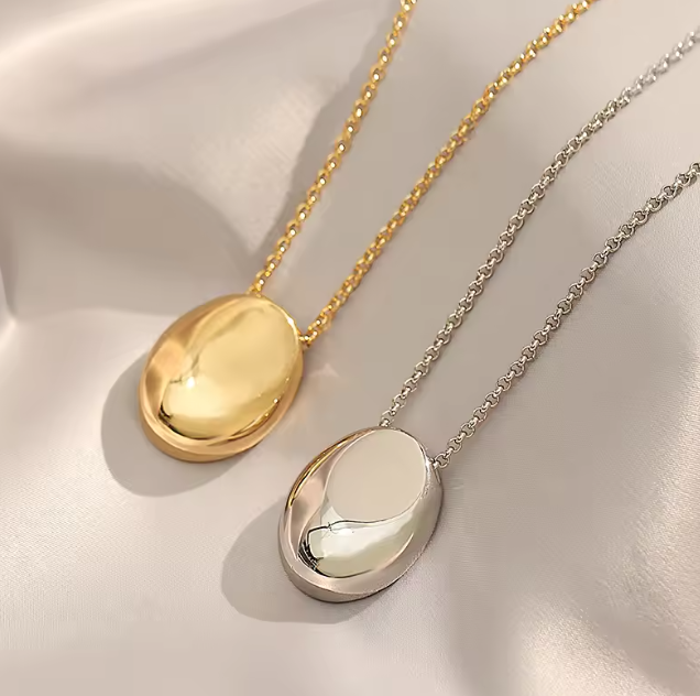 Long Chain Oval Pendant Necklace