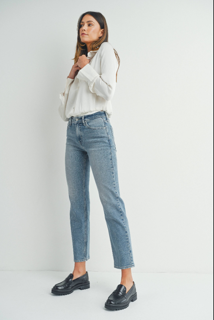 JBD Clean Mid Rise Straight Jean
