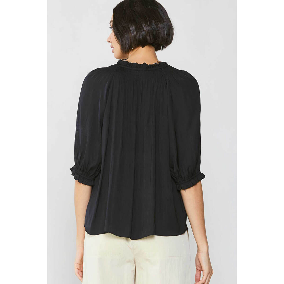 Short Sleeve Tie Front Top black back | MILK MONEY milkmoney.co | cute tops for women. trendy tops for women. cute blouses for women. stylish tops for women. pretty womens tops.