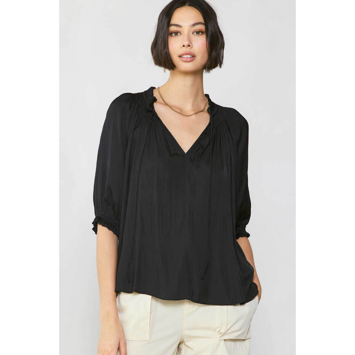 Short Sleeve Tie Front Top black front | MILK MONEY milkmoney.co | cute tops for women. trendy tops for women. cute blouses for women. stylish tops for women. pretty womens tops.