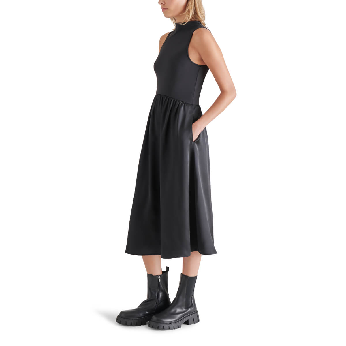 Steve Madden Aradia Mixed Media Midi Dress black side | MILK MONEY milkmoney.co | cute clothes for women. womens online clothing. trendy online clothing stores. womens casual clothing online. trendy clothes online. trendy women's clothing online. ladies online clothing stores. trendy women's clothing stores. cute female clothes.
