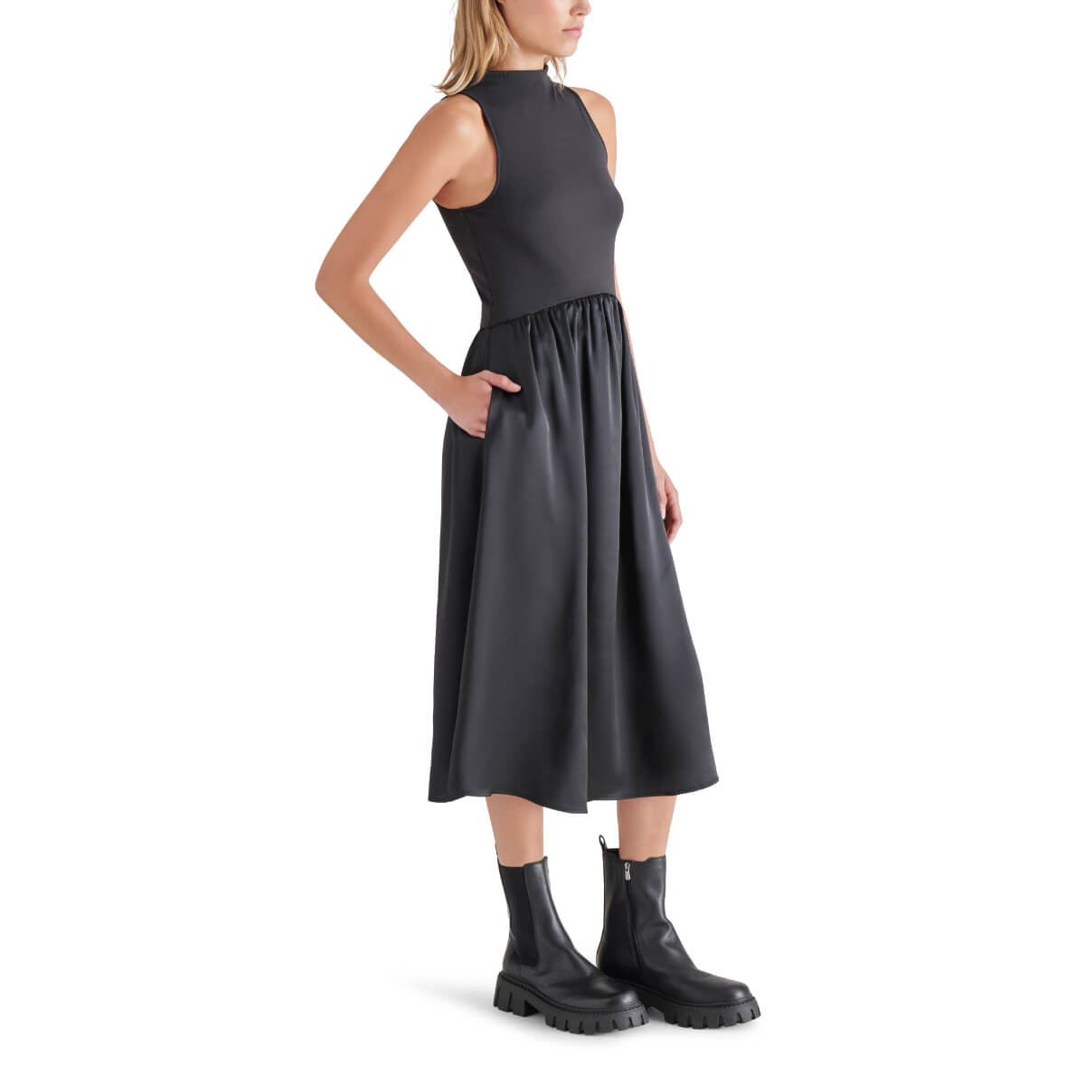 Steve Madden Aradia Mixed Media Midi Dress black side | MILK MONEY milkmoney.co | cute clothes for women. womens online clothing. trendy online clothing stores. womens casual clothing online. trendy clothes online. trendy women's clothing online. ladies online clothing stores. trendy women's clothing stores. cute female clothes.