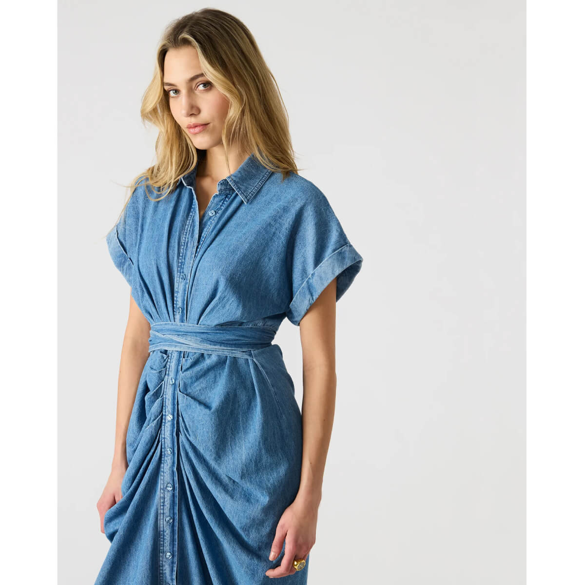 Steve Madden Denim Tori Dress blue front | MILK MONEY milkmoney.co | cute clothes for women. womens online clothing. trendy online clothing stores. womens casual clothing online. trendy clothes online. trendy women's clothing online. ladies online clothing stores. trendy women's clothing stores. cute female clothes.