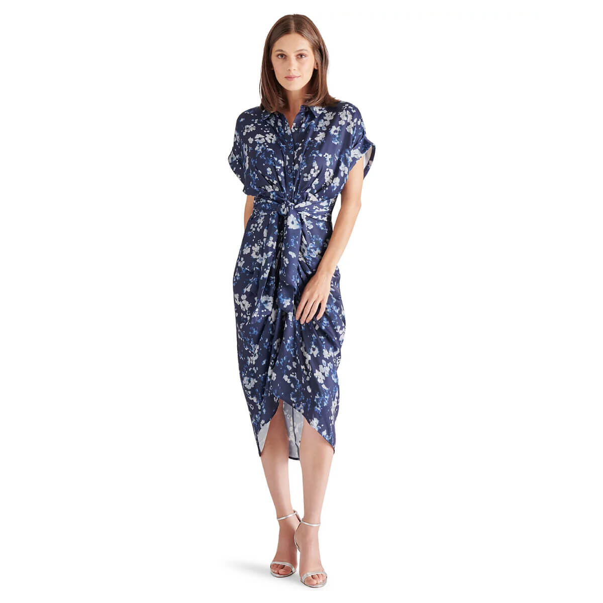 Steve Madden Floral Print Tori Dress blue front | MILK MONEY milkmoney.co | cute clothes for women. womens online clothing. trendy online clothing stores. womens casual clothing online. trendy clothes online. trendy women's clothing online. ladies online clothing stores. trendy women's clothing stores. cute female clothes.