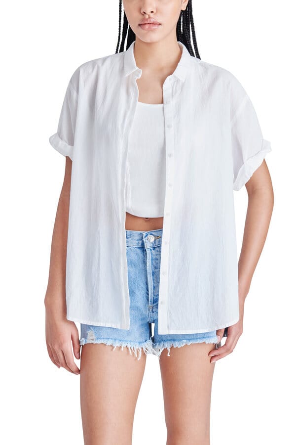Steve Madden Kiralin Top white front | MILK MONEY milkmoney.co | cute tops for women. trendy tops for women. cute blouses for women. stylish tops for women. pretty womens tops.