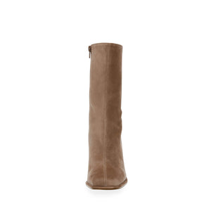 Steve Madden Lockwood Suede Boots oatmeal front | MILK MONEY milkmoney.co | cute shoes for women. ladies shoes. nice shoes for women. footwear for women. ladies shoes online. ladies footwear. womens shoes and boots. pretty shoes for women. beautiful shoes for women.