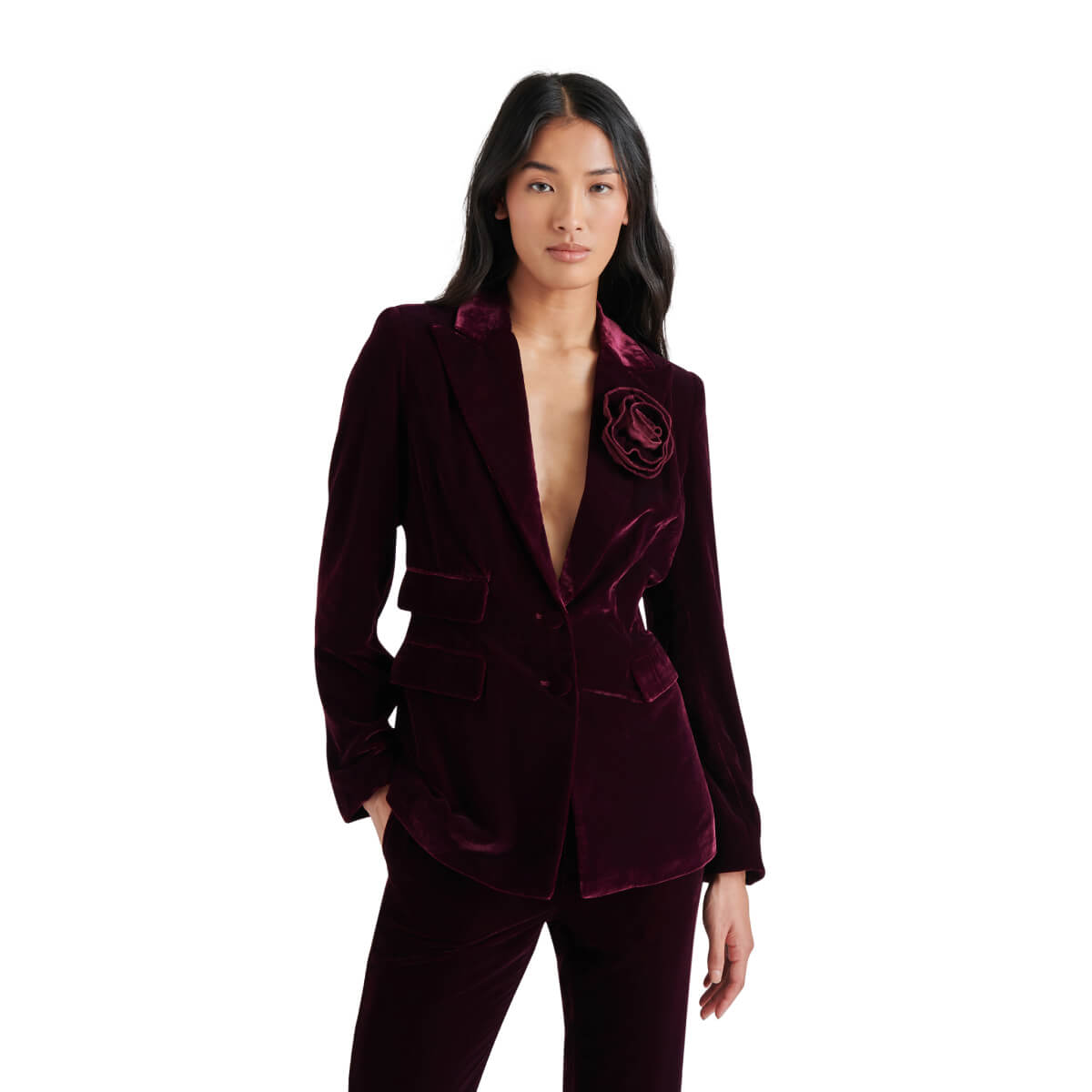 Steve Madden Merene Velvet Blazer wine front | MILK MONEY milkmoney.co | cute clothes for women. womens online clothing. trendy online clothing stores. womens casual clothing online. trendy clothes online. trendy women's clothing online. ladies online clothing stores. trendy women's clothing stores. cute female clothes.