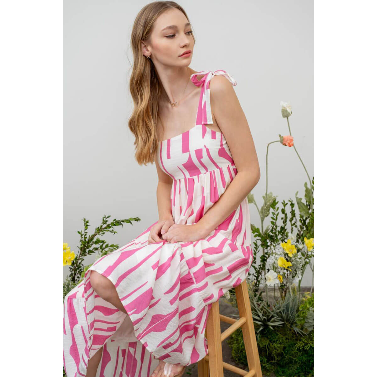 Tiered Abstract Print Midi Dress pink front | MILK MONEY milkmoney.co | cute clothes for women. womens online clothing. trendy online clothing stores. womens casual clothing online. trendy clothes online. trendy women's clothing online. ladies online clothing stores. trendy women's clothing stores. cute female clothes.