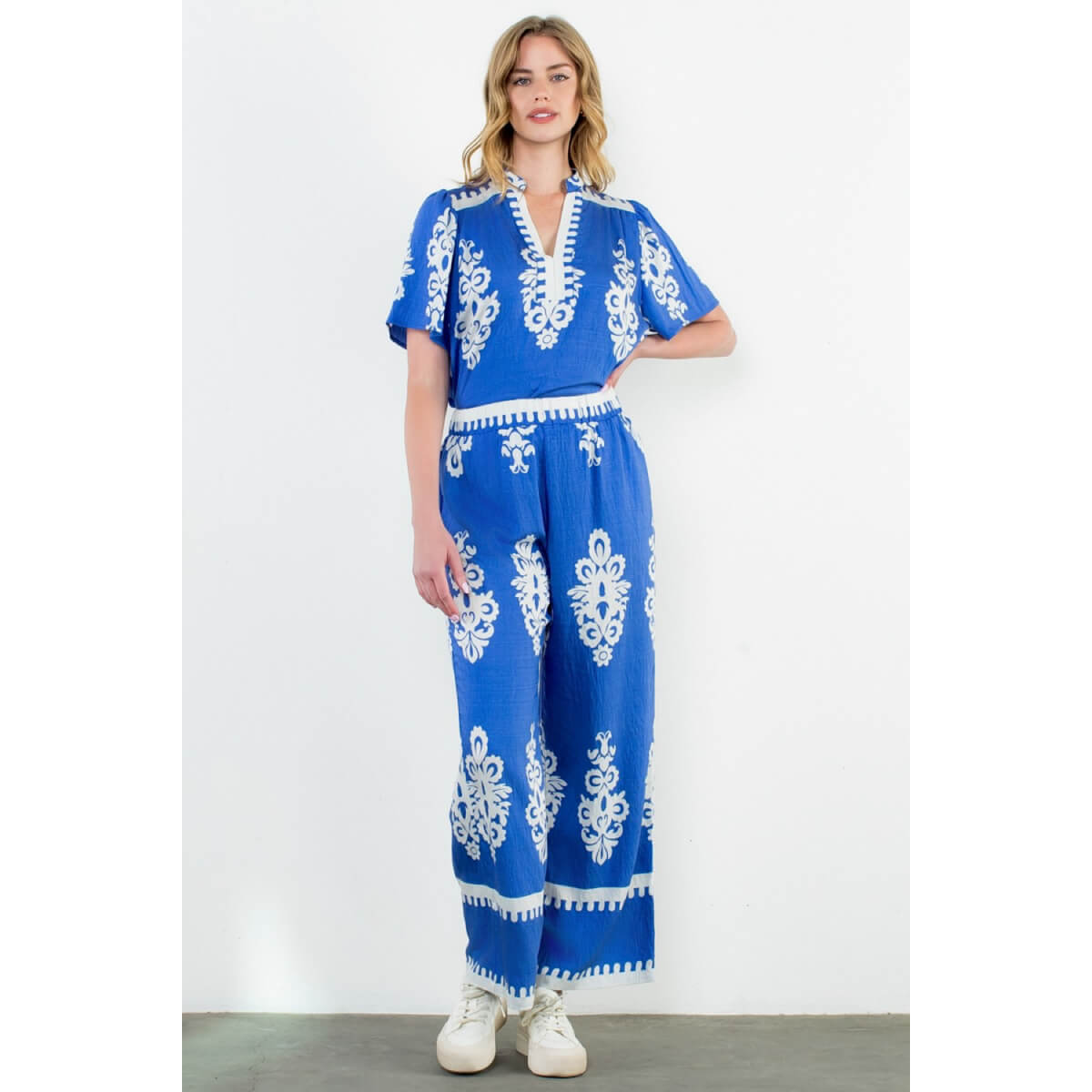 Wide Leg Block Print Pants blue front | MILK MONEY milkmoney.co | cute clothes for women. womens online clothing. trendy online clothing stores. womens casual clothing online. trendy clothes online. trendy women's clothing online. ladies online clothing stores. trendy women's clothing stores. cute female clothes.