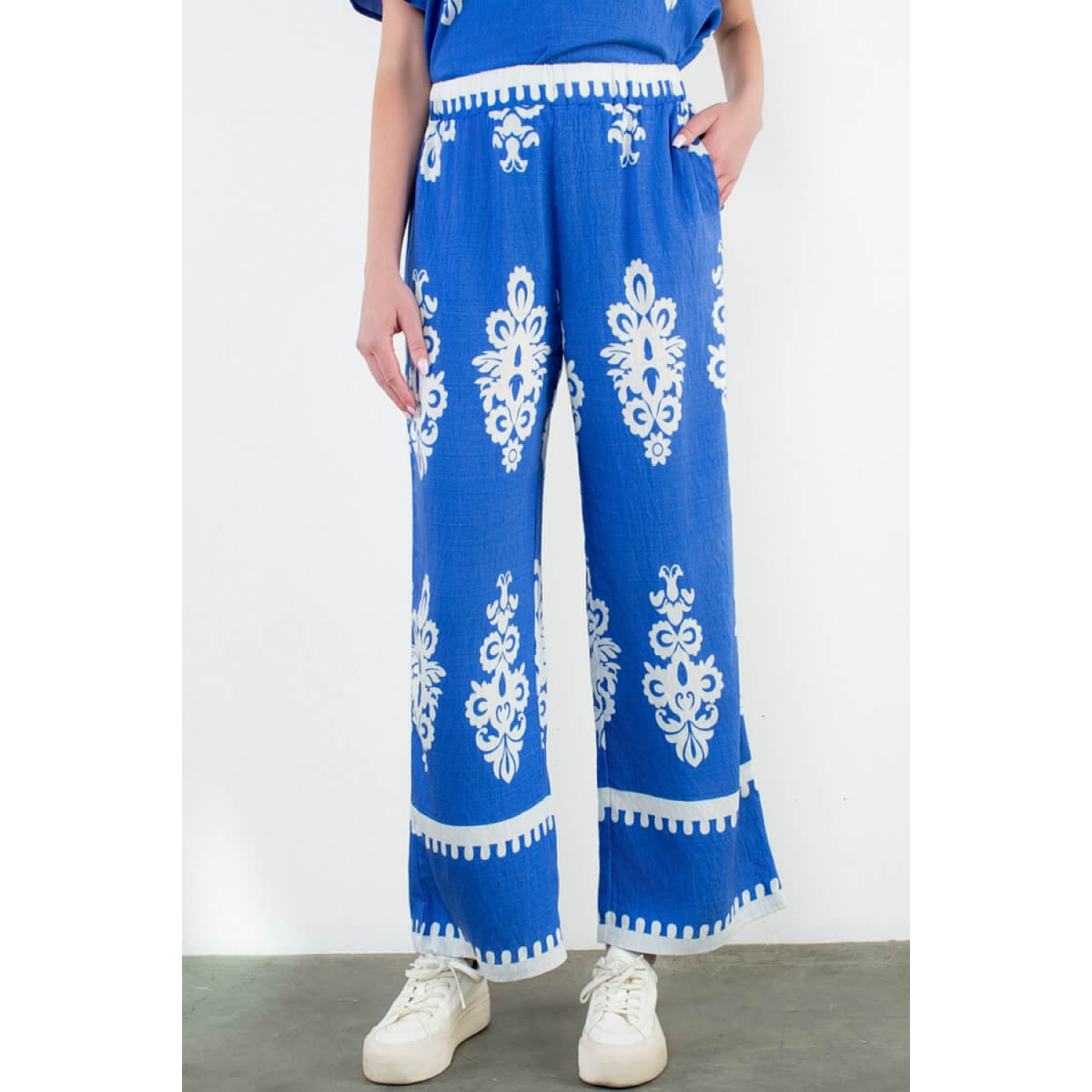 Wide Leg Block Print Pants blue front | MILK MONEY milkmoney.co | cute clothes for women. womens online clothing. trendy online clothing stores. womens casual clothing online. trendy clothes online. trendy women's clothing online. ladies online clothing stores. trendy women's clothing stores. cute female clothes.
