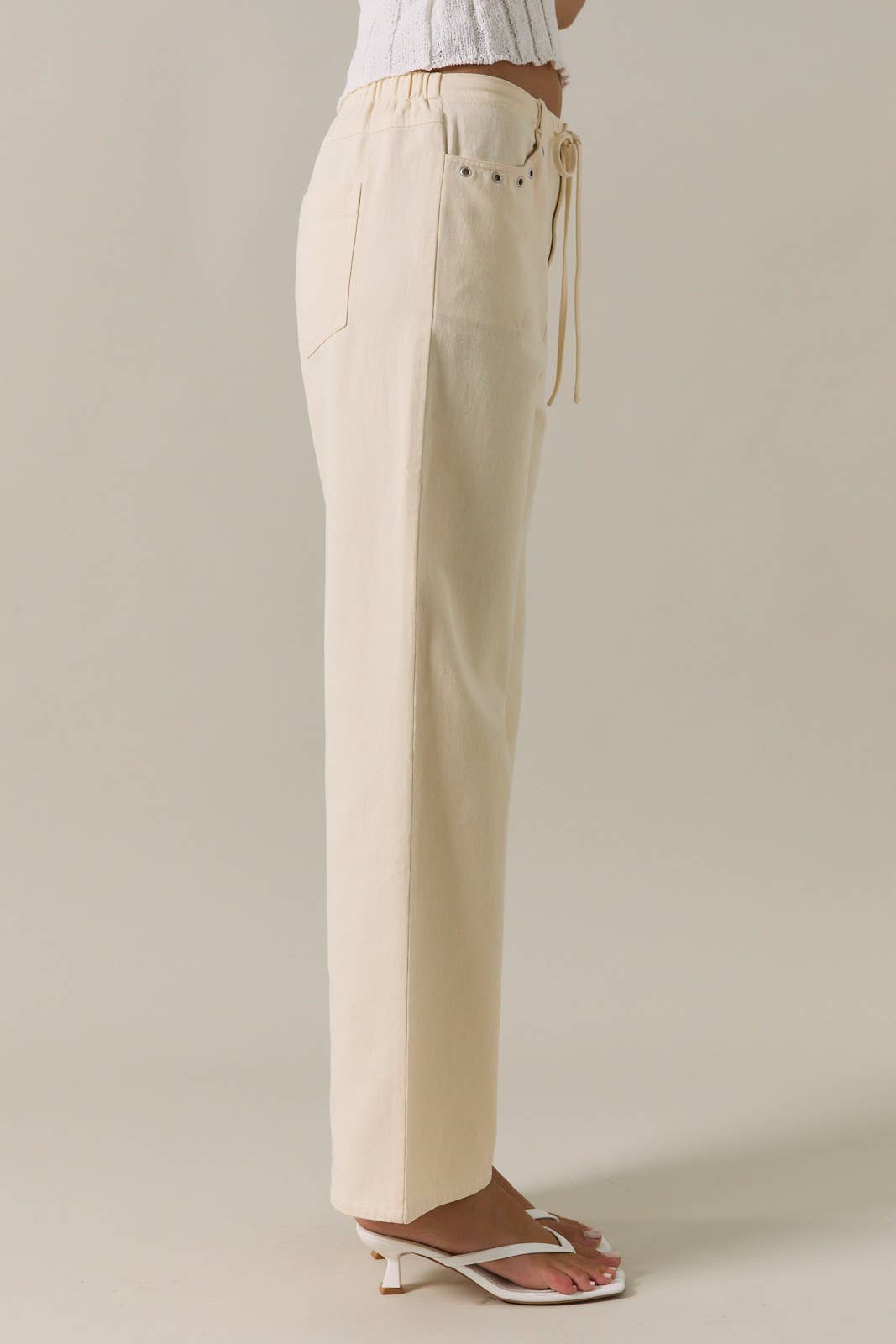 Mid Rise Straight Grommet Twill Jean