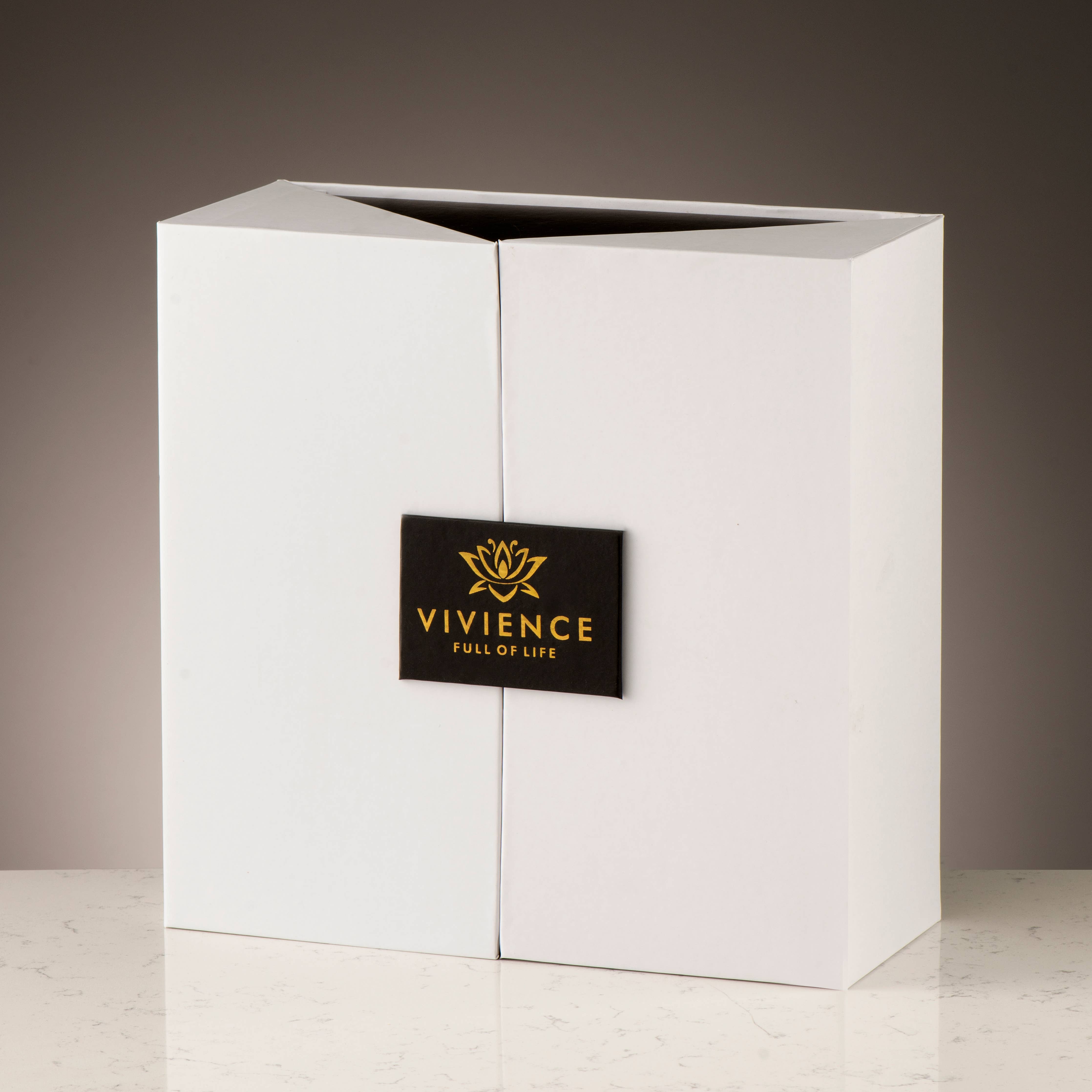 Circular Diffuser w/3 White Flowers