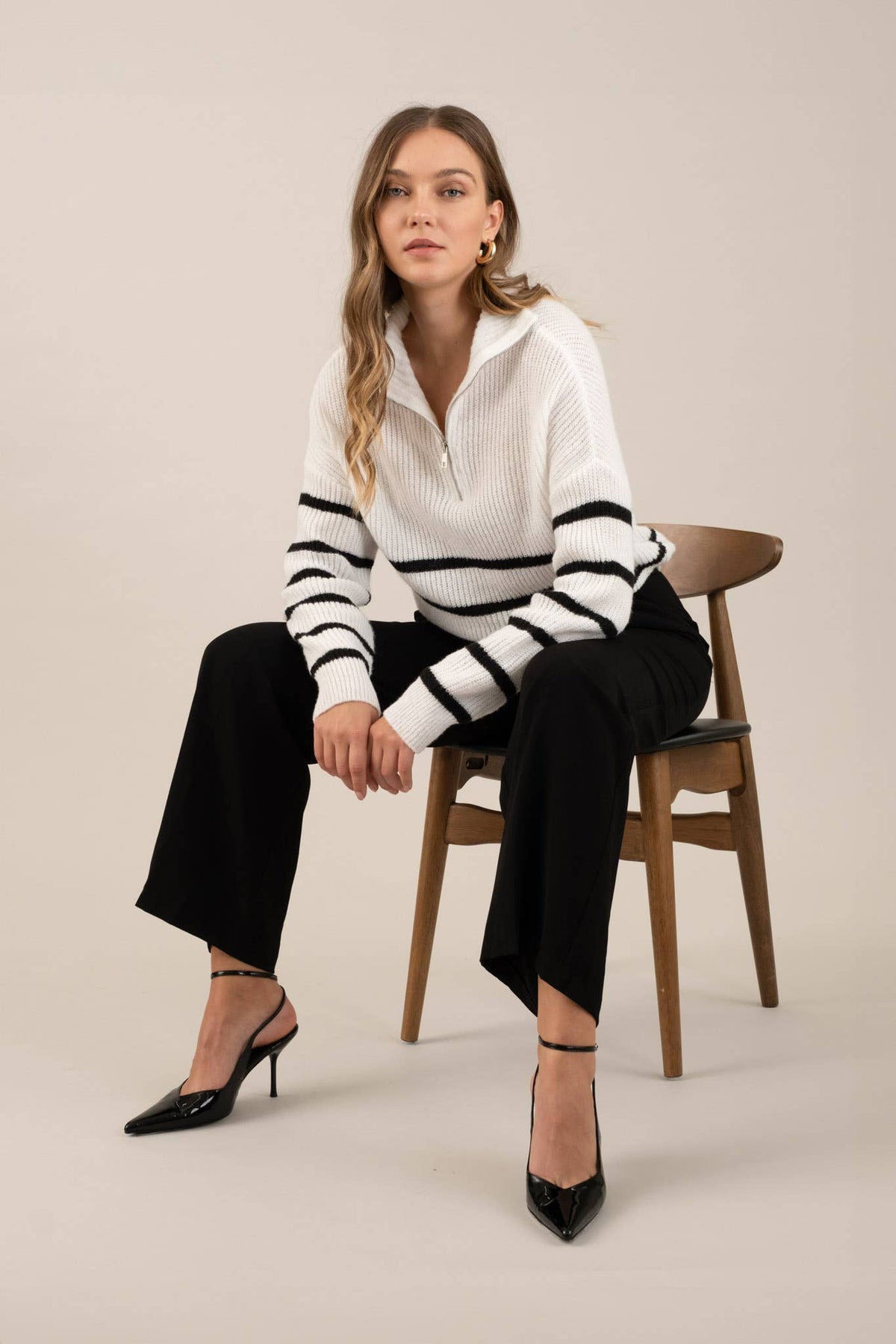 Hi-Waist Wide Leg Pleated Dress Pants