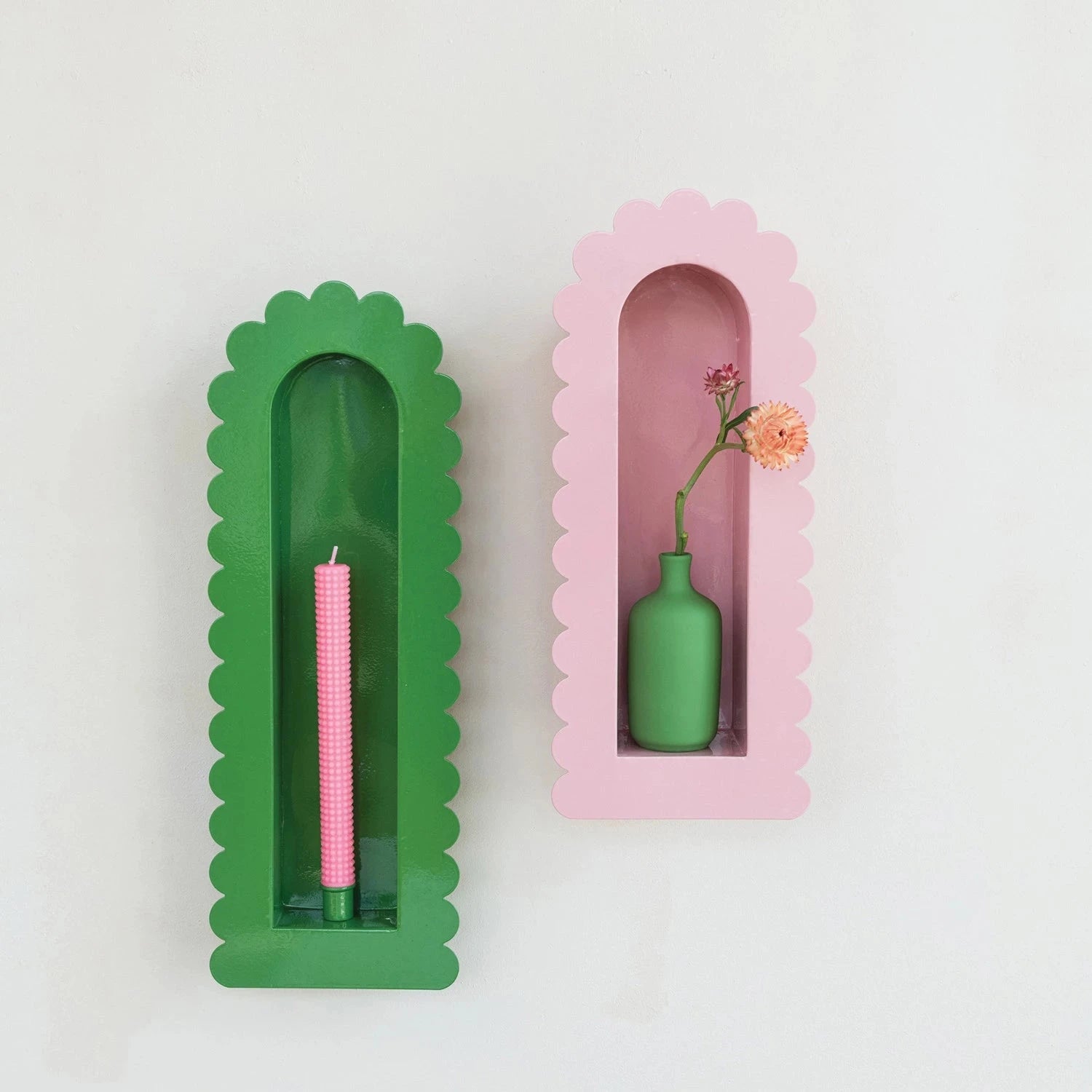 Metal Candle Holder Sconce with Scalloped Edge